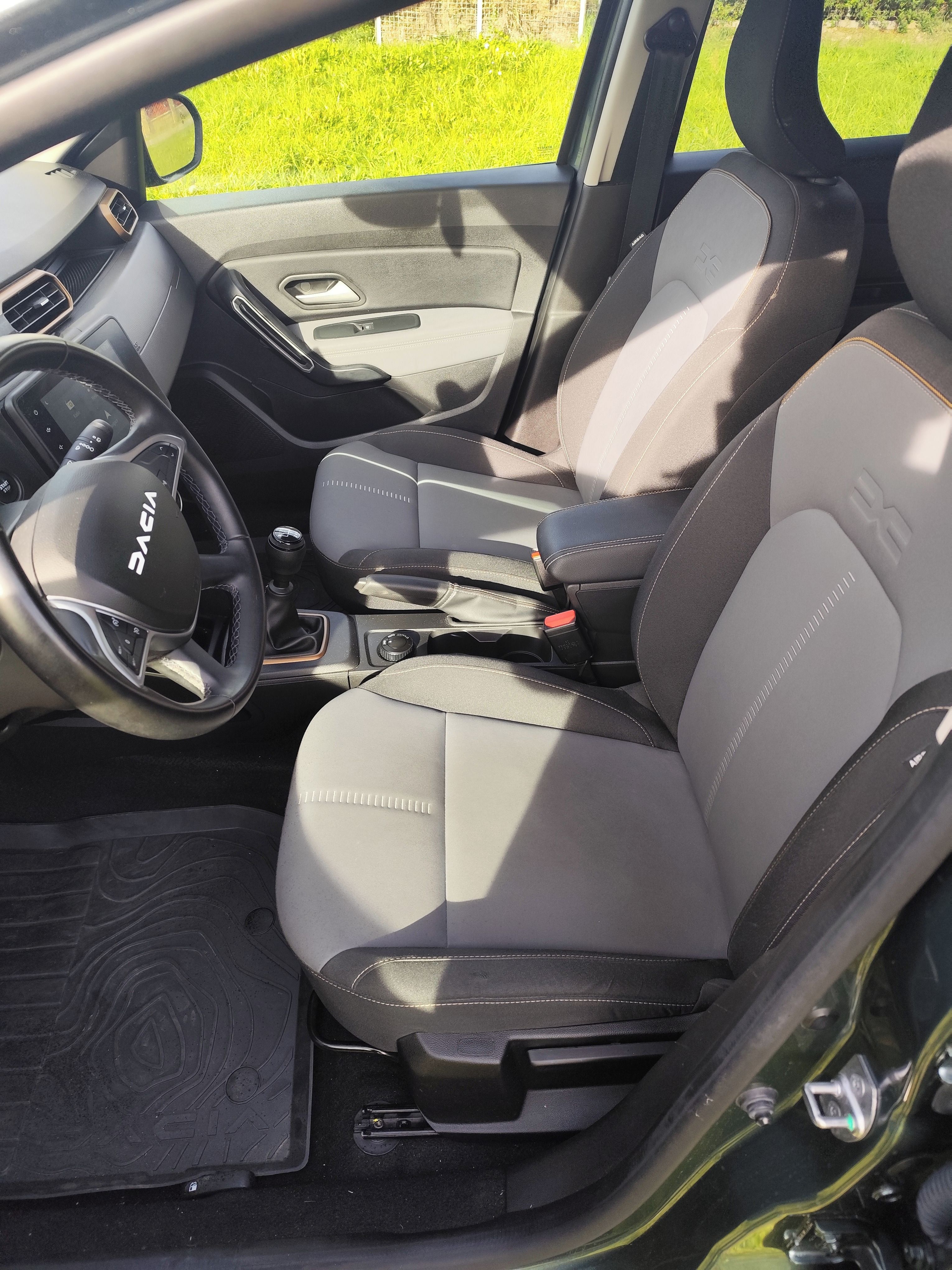 Dacia Duster, dCi 115 4x4, odpočet DPH - fotka 4