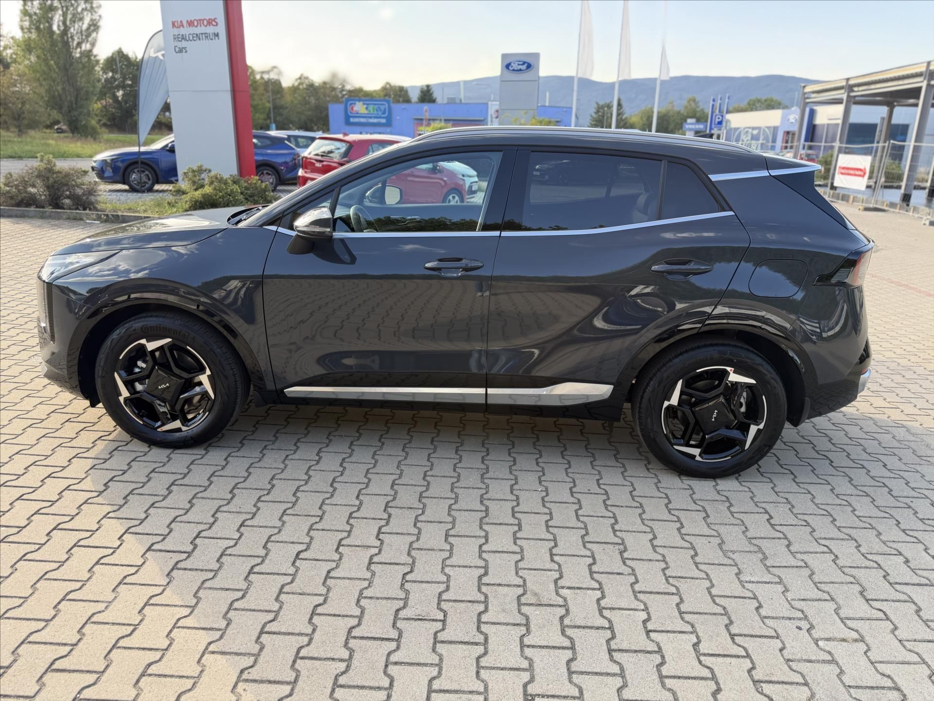 Kia Sportage, 1,6 T-GDi 4x2 7DCT TOP MY26 - fotka 4
