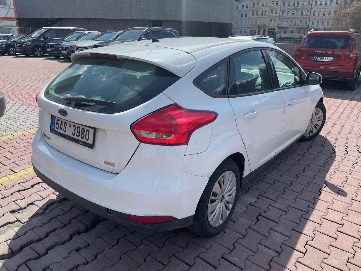 Ford Focus, 1.0 po GO MOTORU - fotka 3