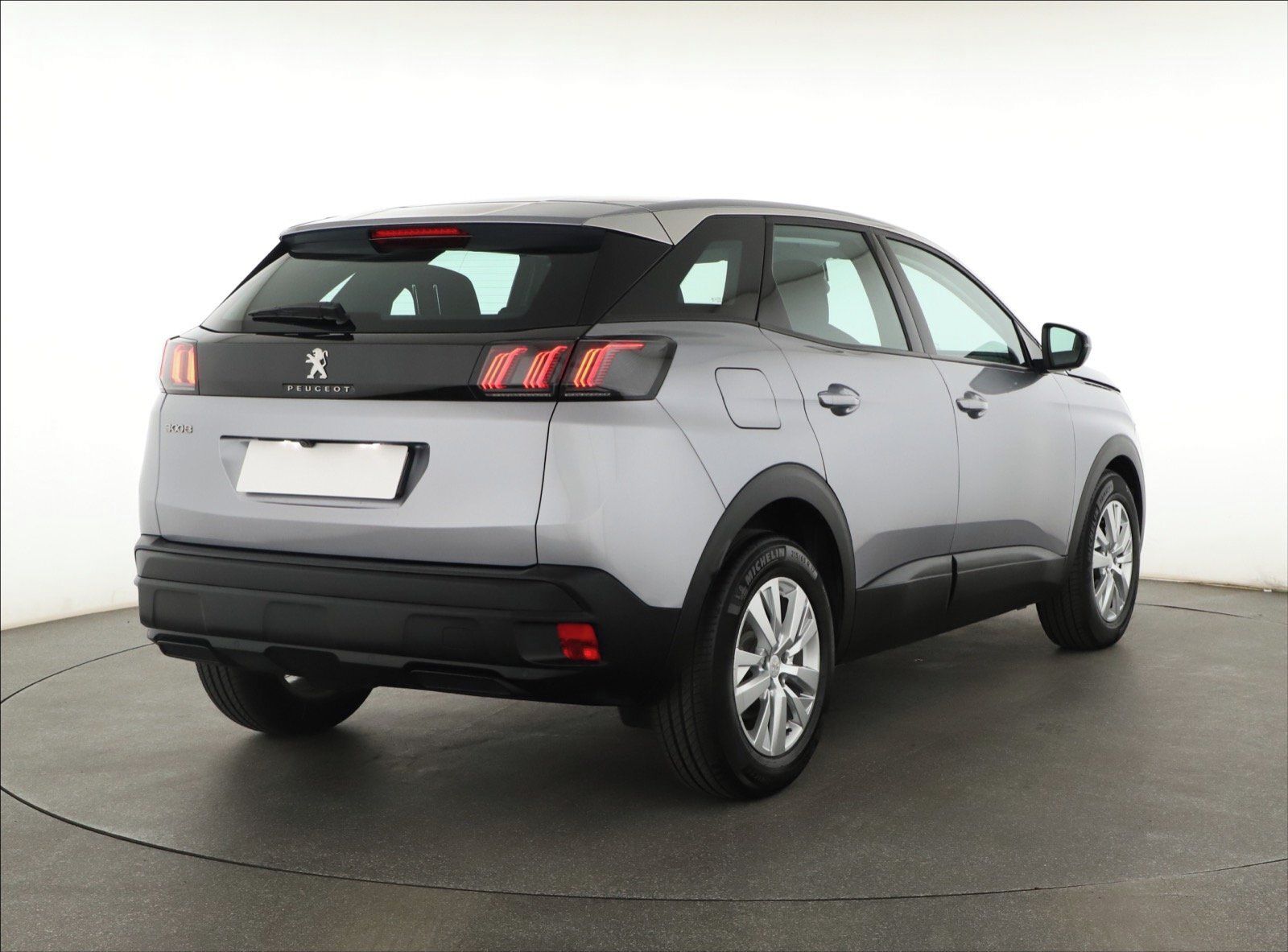 Peugeot 3008, 1.2 PureTech, Active Pack, ČR - fotka 5