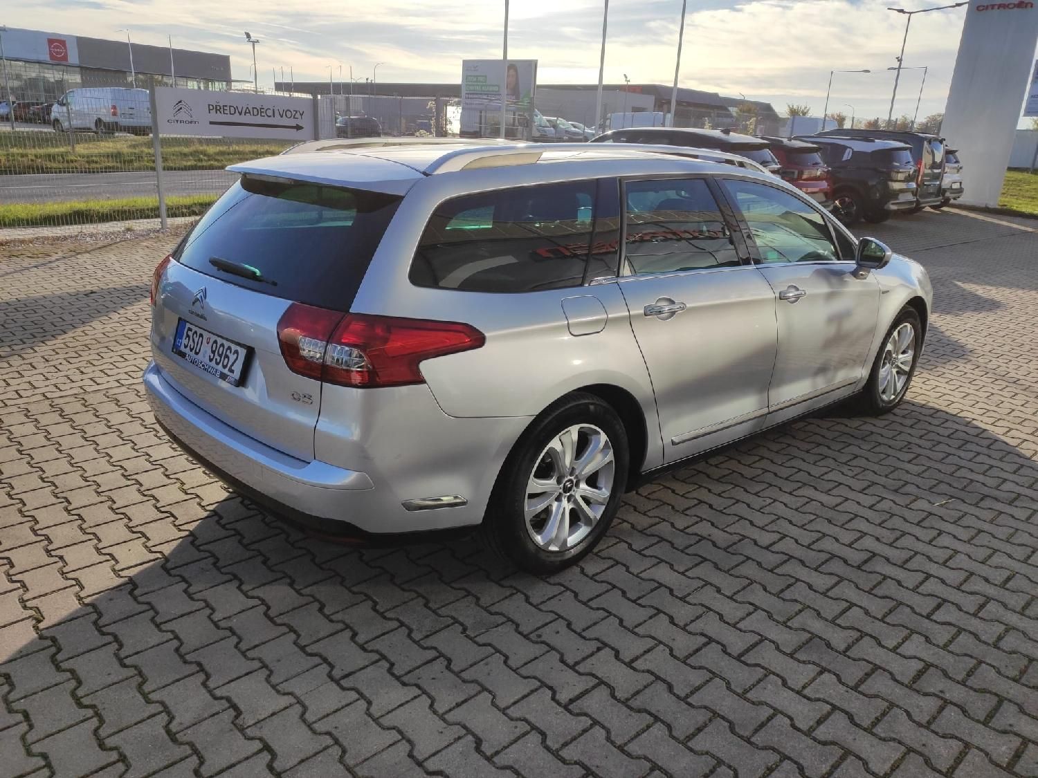 Citroën C5, 2.0HDI 140k EXCLUSIVE MAN6 HYD - fotka 4