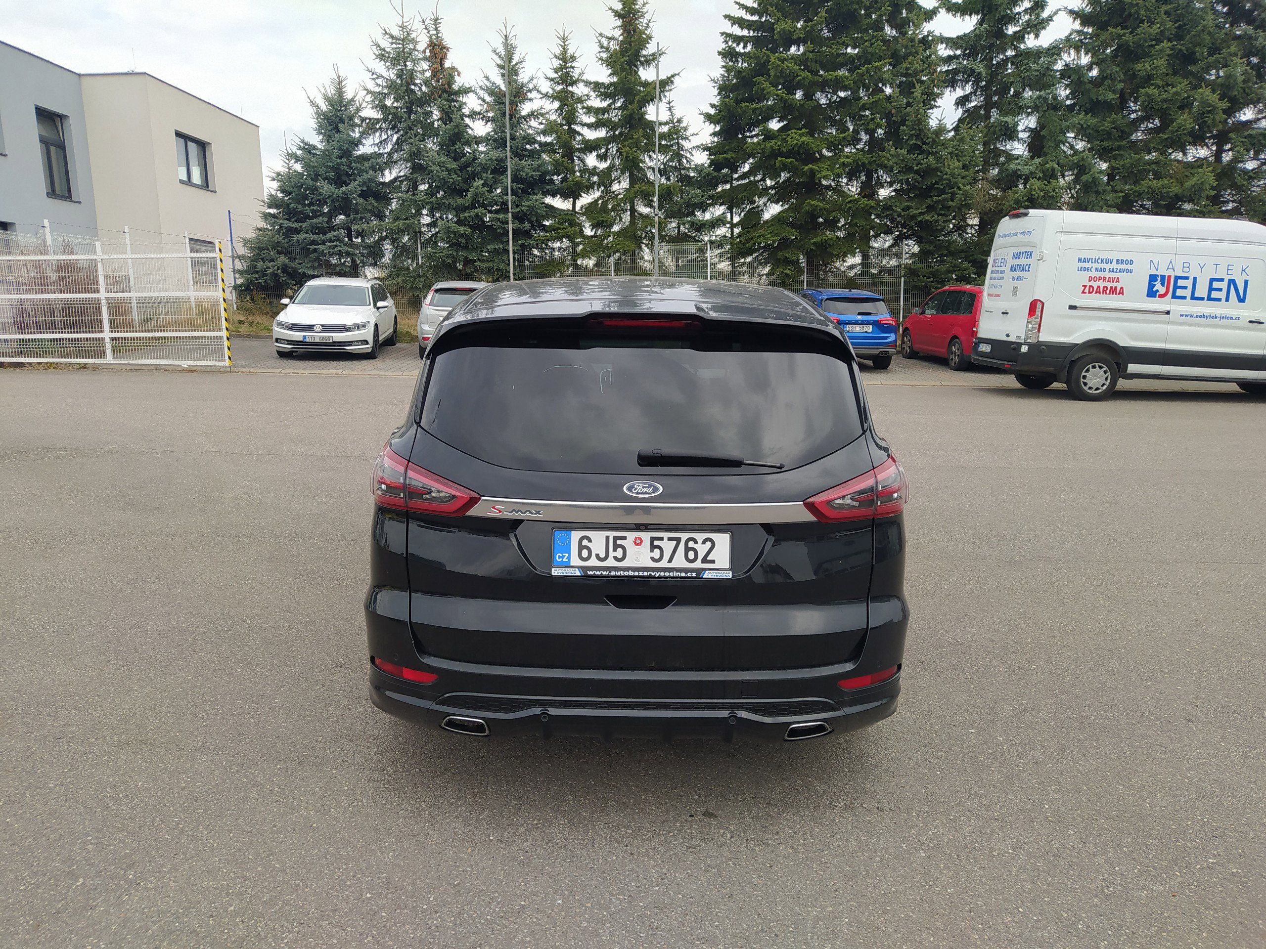 Ford S-MAX, 2.0 EcoBlue 140kW ST-line - fotka 4