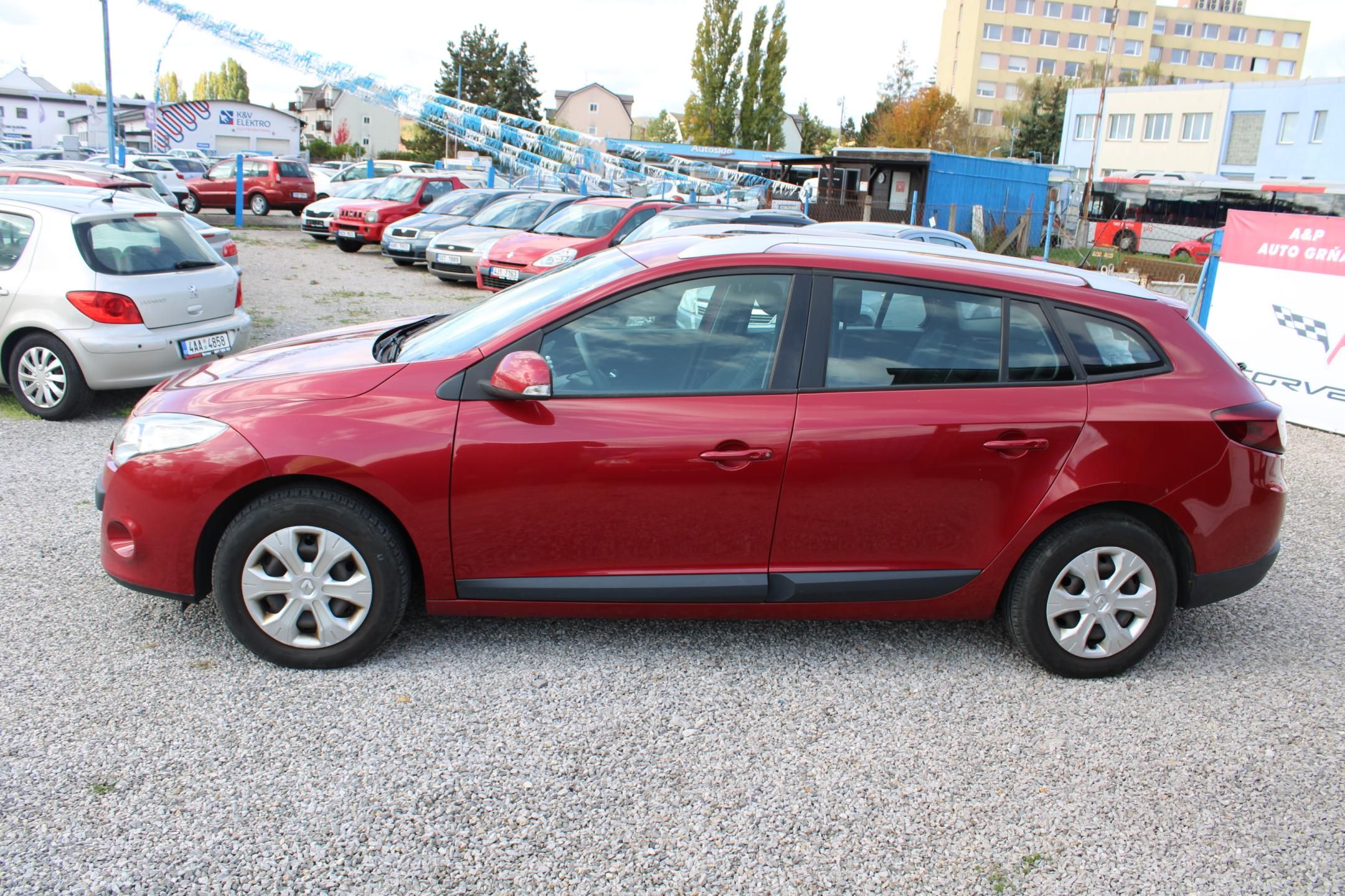 Renault Mégane, 1,5DCI KLIMA EL.OKNA TEMPOMAT - fotka 4