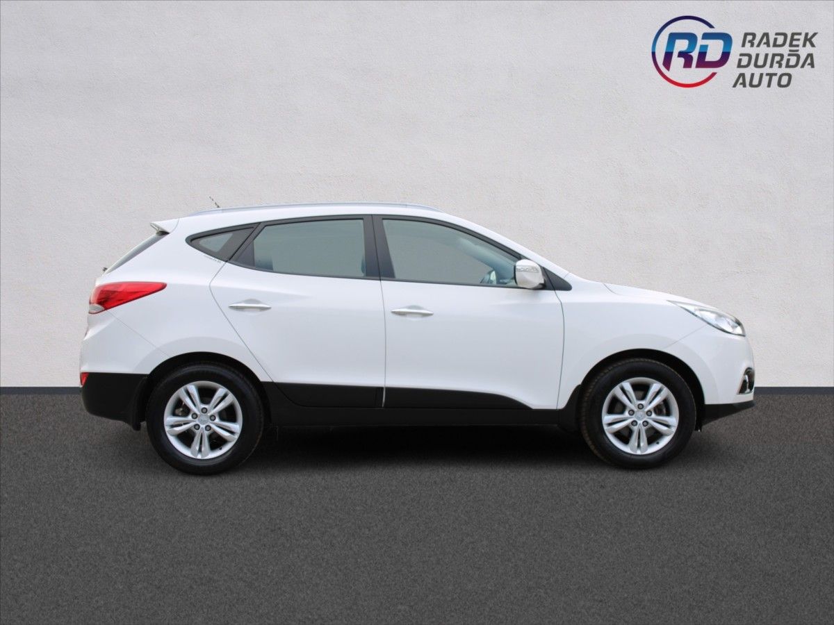 Hyundai ix35, 1,6 i  ČR,TAŽNÉ,TRIKOLOR PLUS - fotka 4