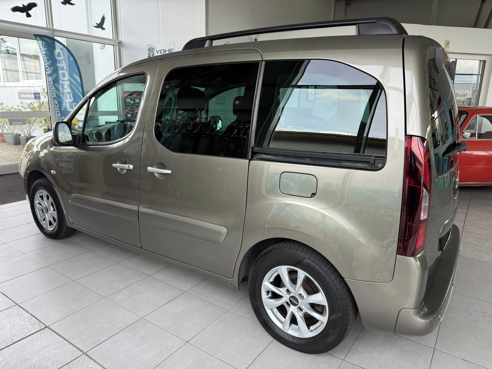 Citroën Berlingo, 1.6 HDi 68 kW Multispace - fotka 4