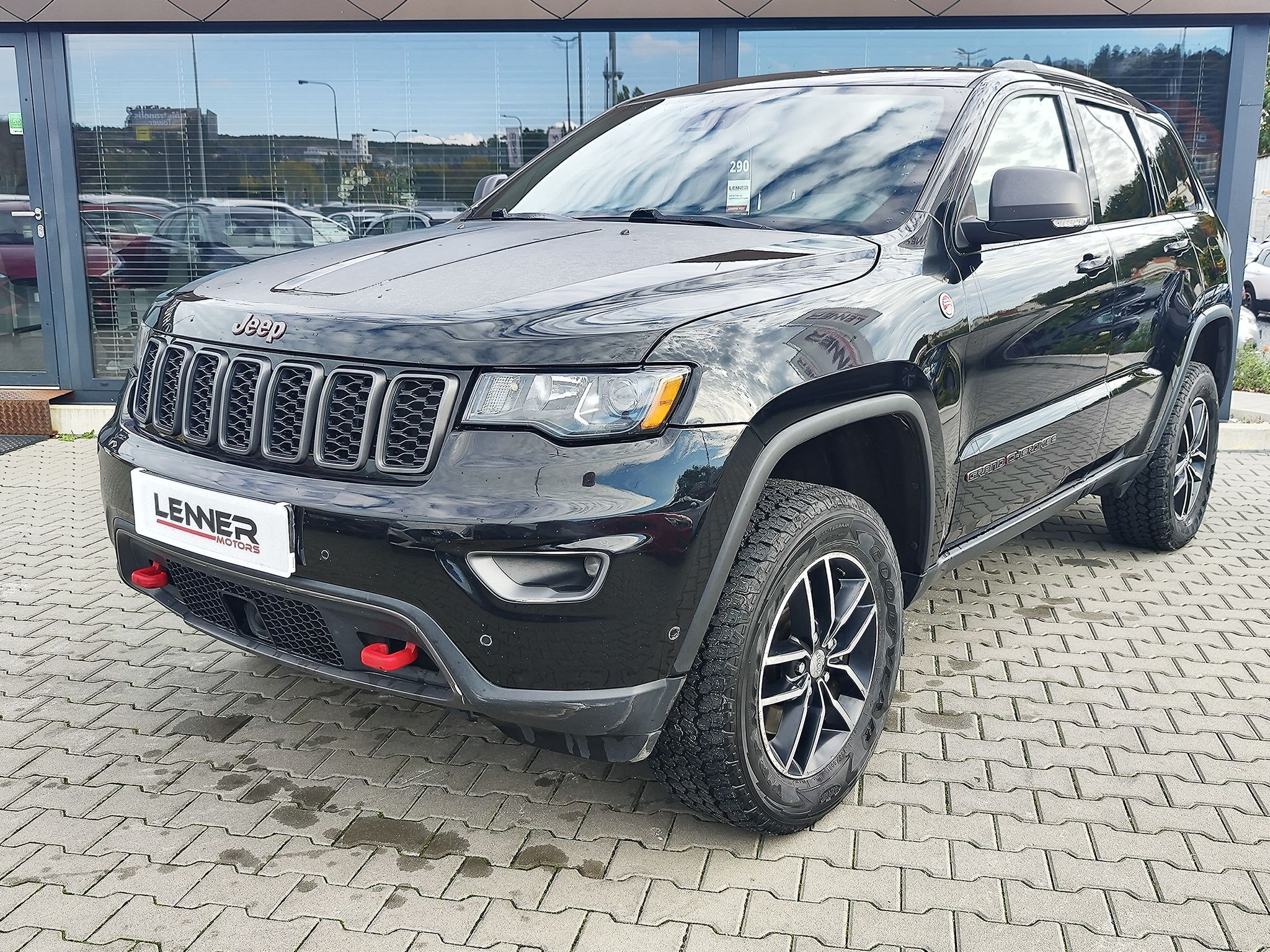 Jeep Grand Cherokee, 5.7 HEMI/268kW V8 Trailhawk AT
