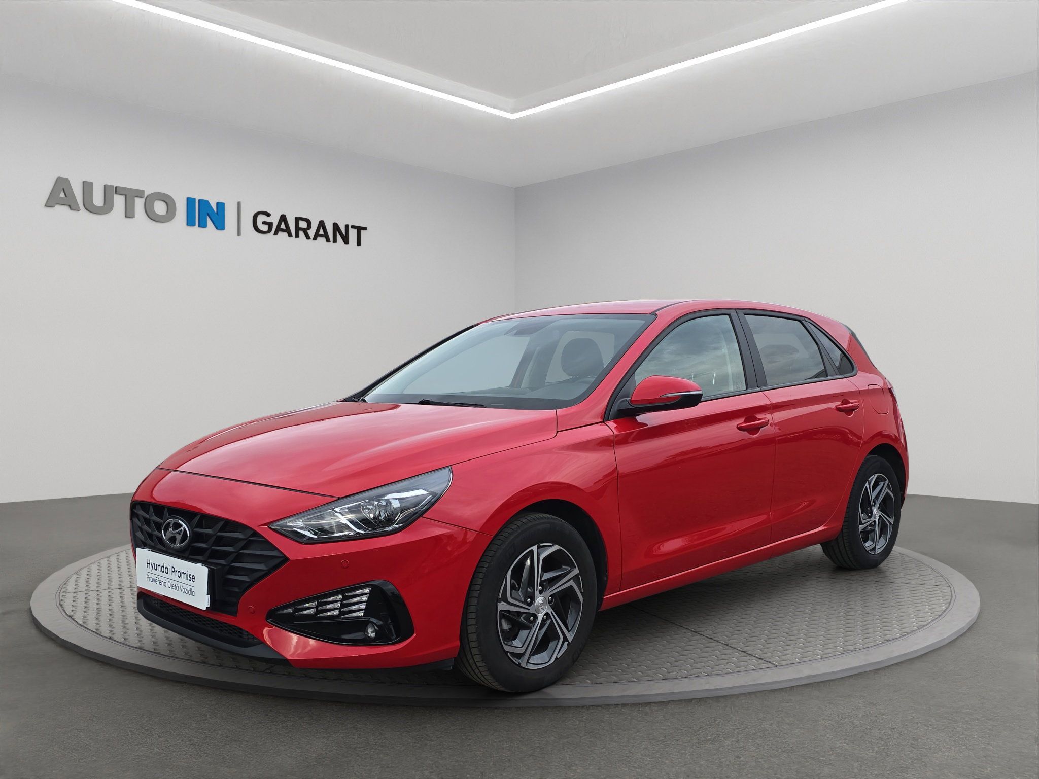 Hyundai i30, Family 1.5i 81kW, Serv.kniha