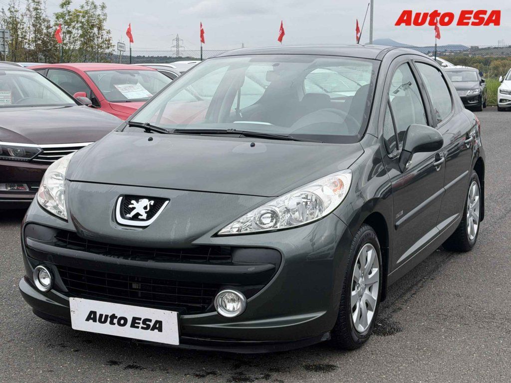 Peugeot 207, 1.4i,2.maj,ČR,AC,STK7/28 - fotka 3