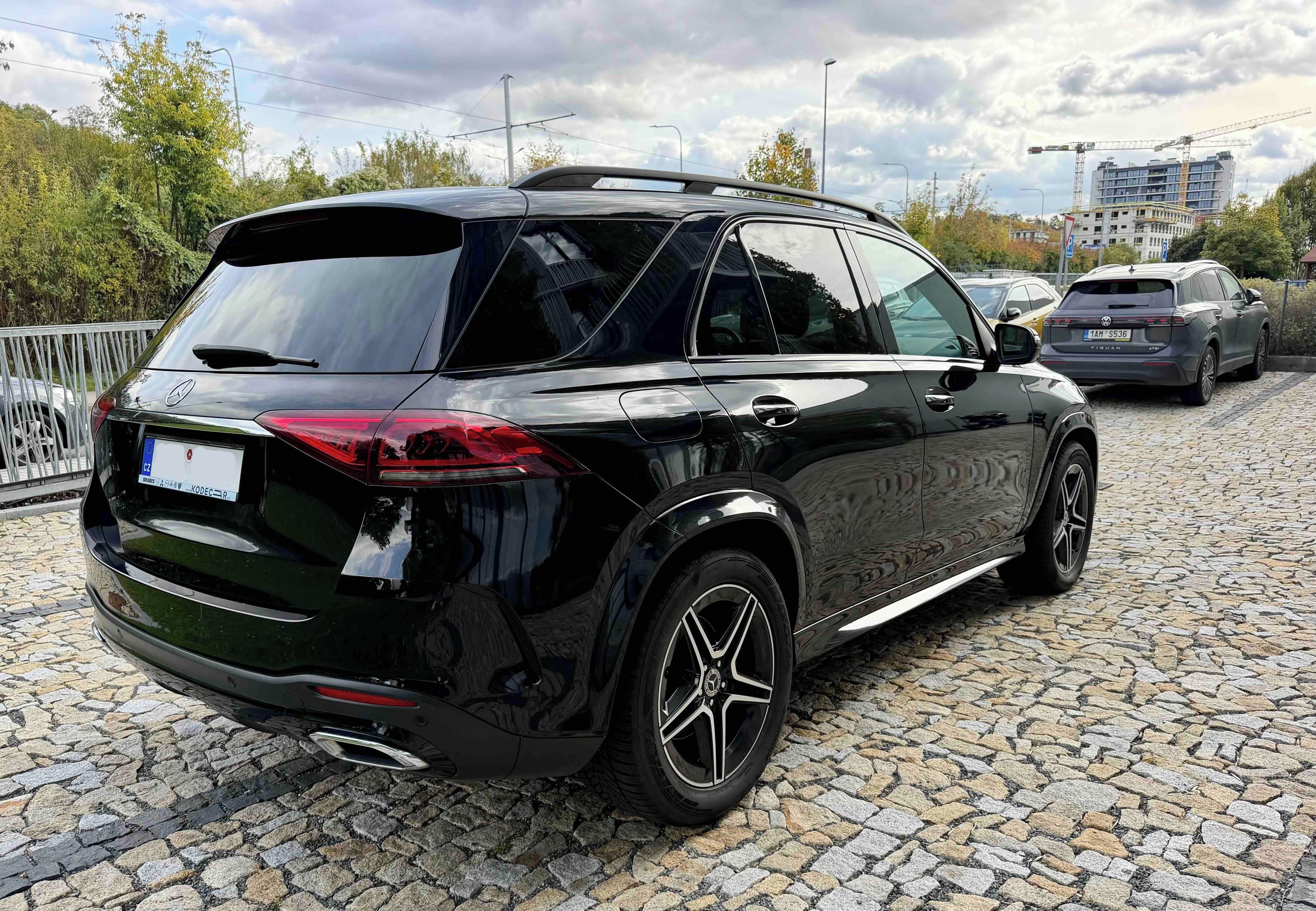 Mercedes-Benz GLE, Mercedes Benz GLE 350d AMG - fotka 6