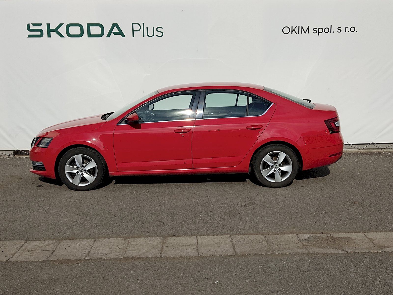 Škoda Octavia, Style 1,6 Tdi 85 Kw - fotka 3