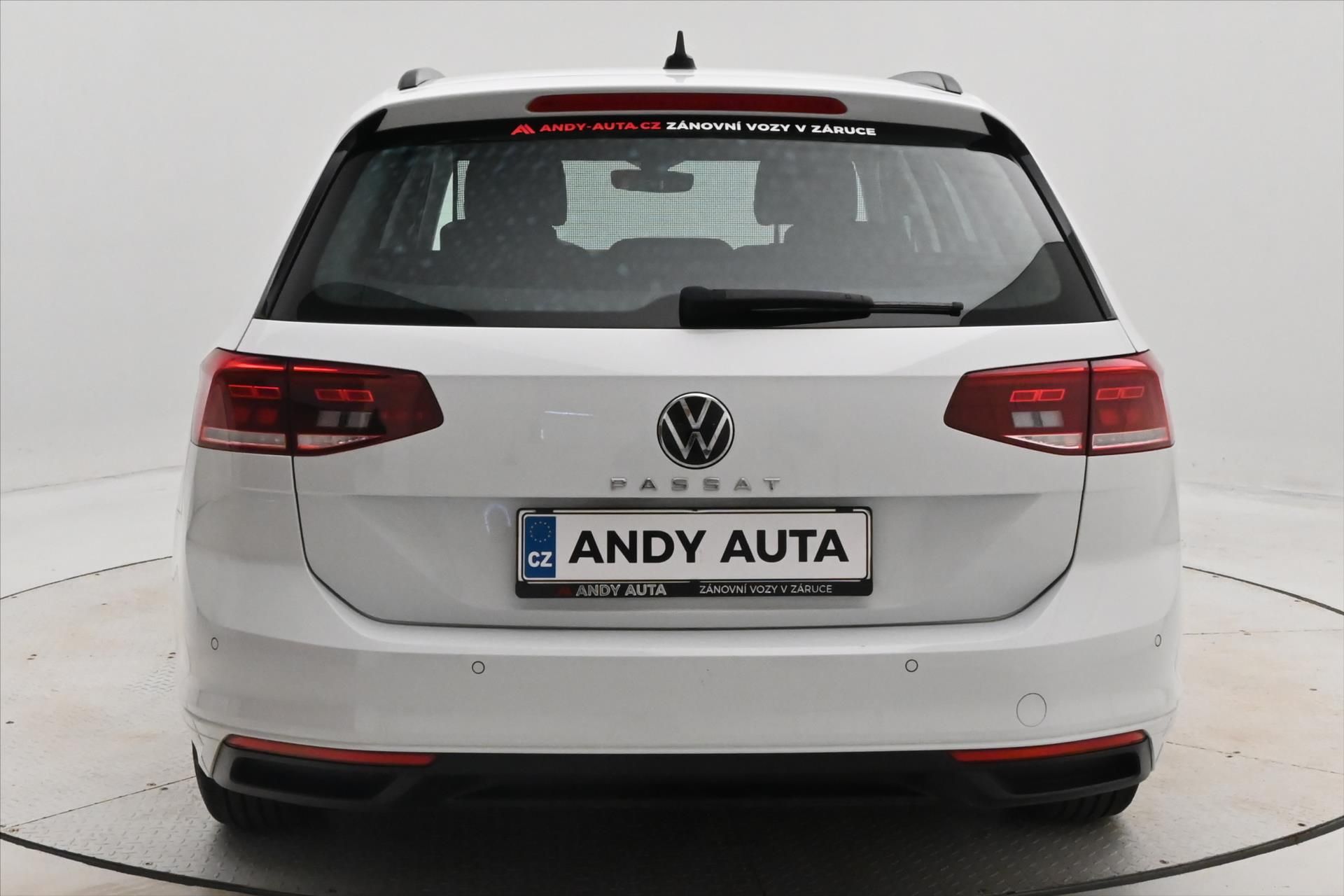 Volkswagen Passat, 2,0 TDI 110 kW DSG Business Zá - fotka 6