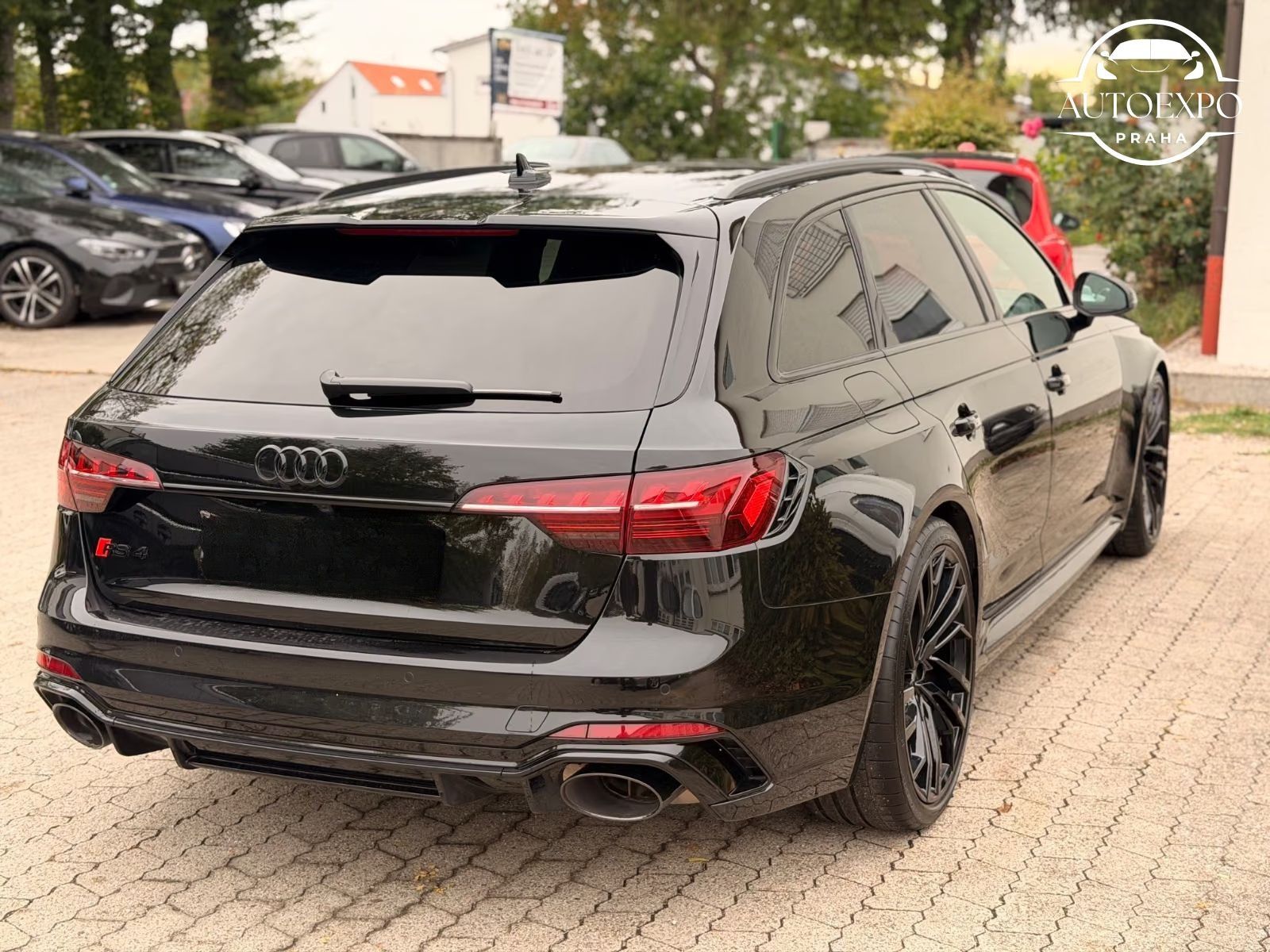 Audi RS4, Avant 2.9TFSI°B&O°Panorama* - fotka 3