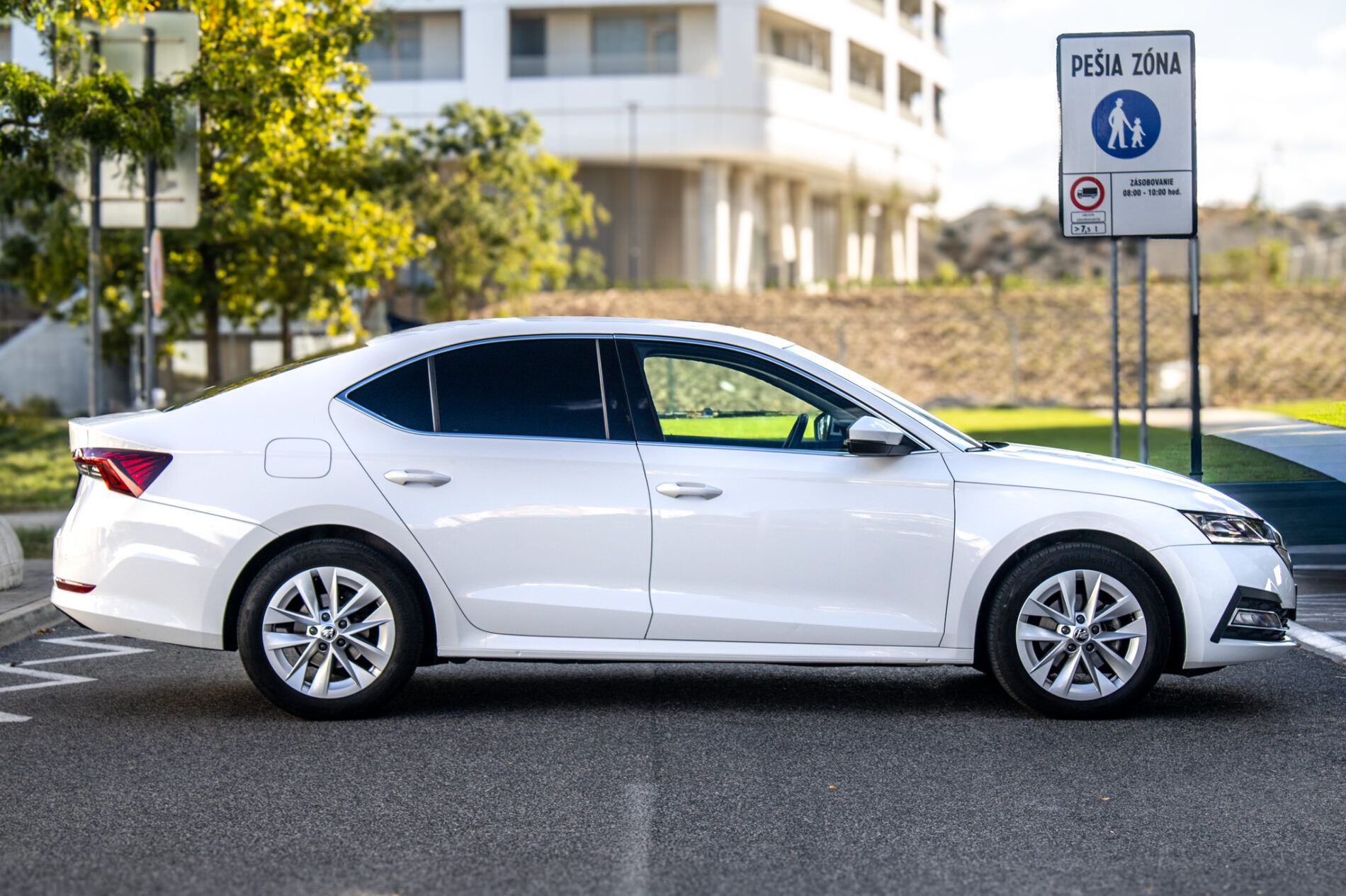 Škoda Octavia - fotka 4