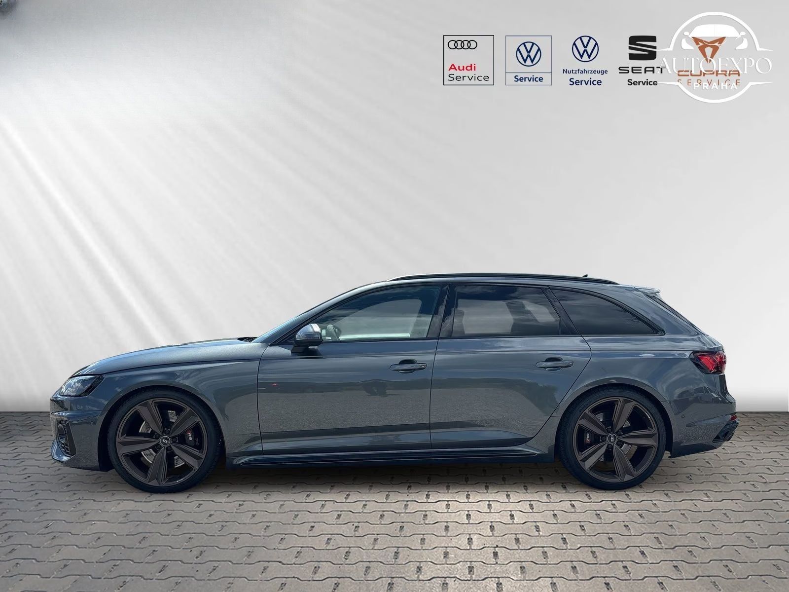 Audi RS4, RS 4 Avant quattro *Tažné* - fotka 6