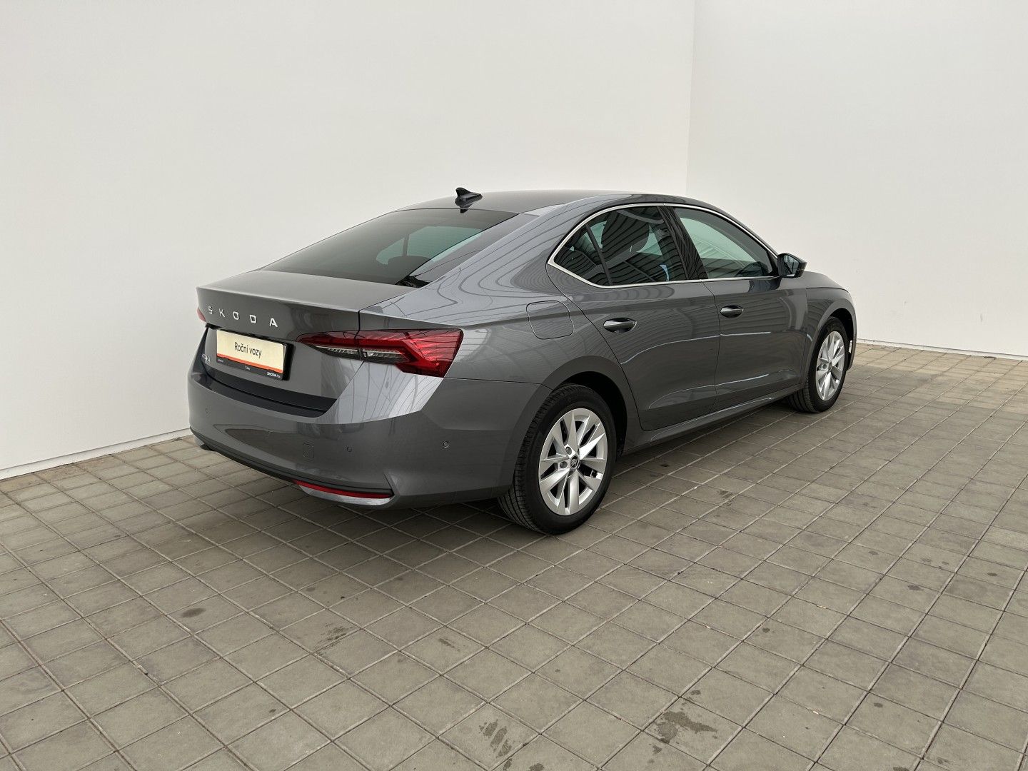Škoda Octavia, 2.0TD 110kW Top selection - fotka 2