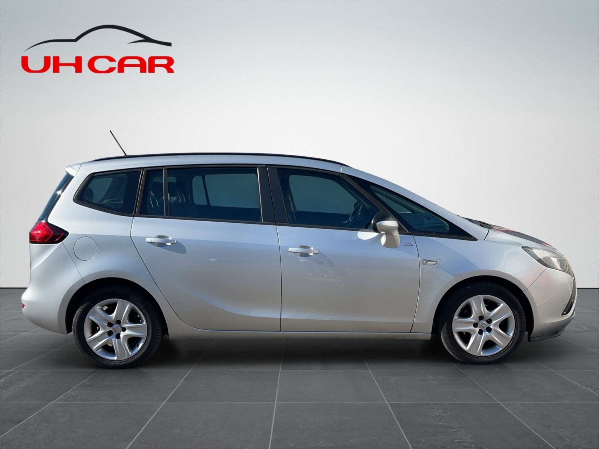 Opel Zafira, 1,4 Turbo  Edition 7 míst - fotka 4