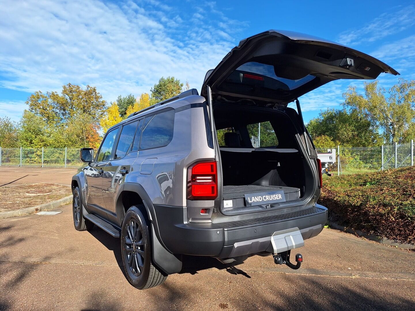 Toyota Land Cruiser, Land Cruiser MY 2027 EXECUTIVE - fotka 5