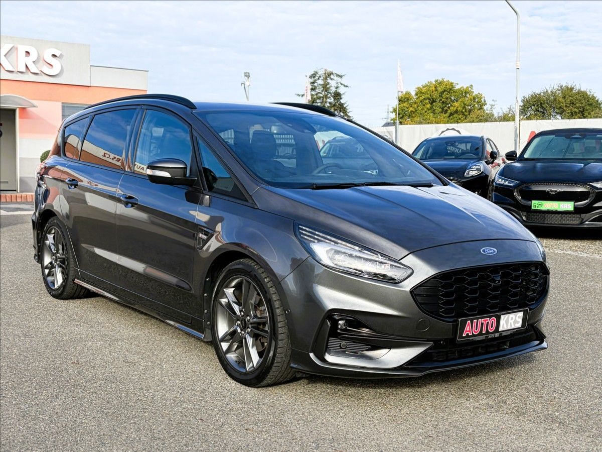Ford S-MAX, 2,5 HEV ST-Line, 7 Míst,LED,Na