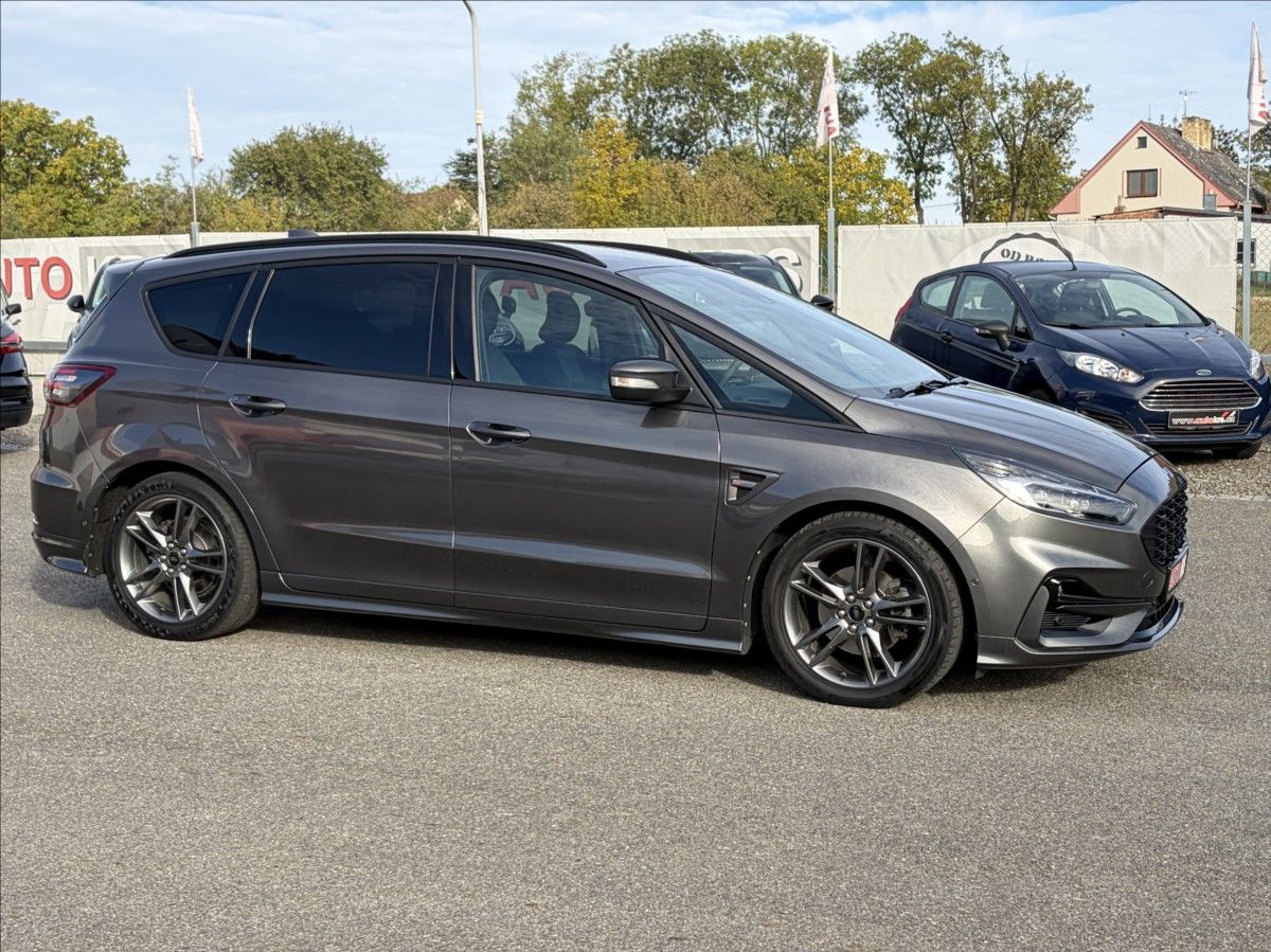 Ford S-MAX, 2,5 HEV ST-Line, 7 Míst,LED,Na - fotka 3
