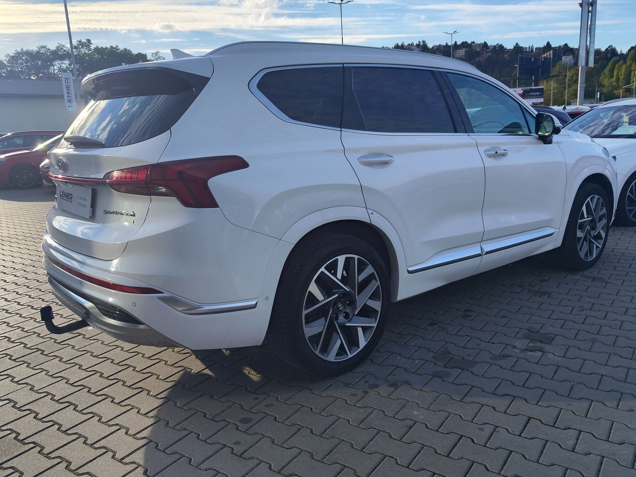 Hyundai Santa Fe, 2.2 CRDI/148kW Luxury DCT 4x4 - fotka 5