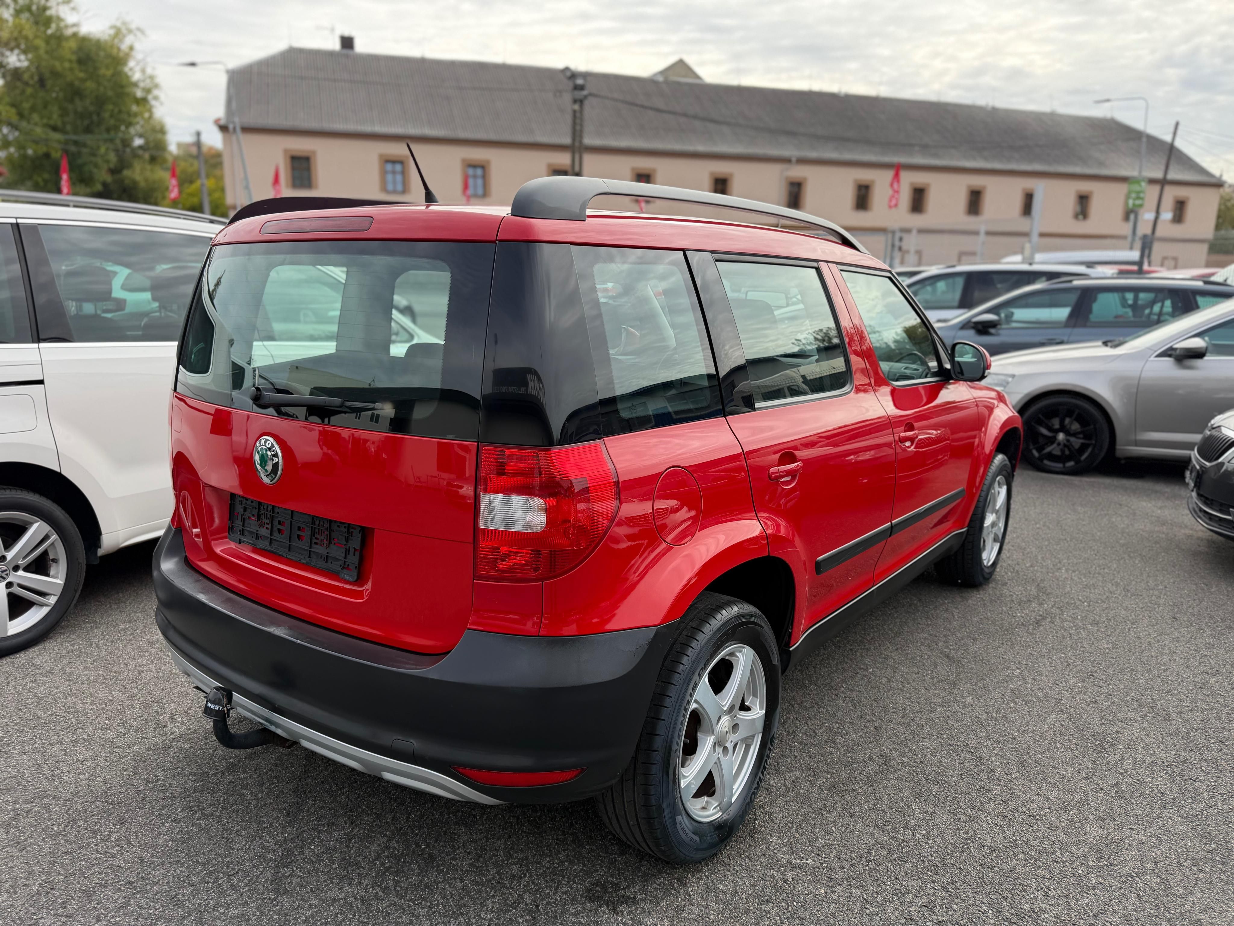 Škoda Yeti, 1.2 Tsi, 77kw, TAŽNÉ - fotka 3