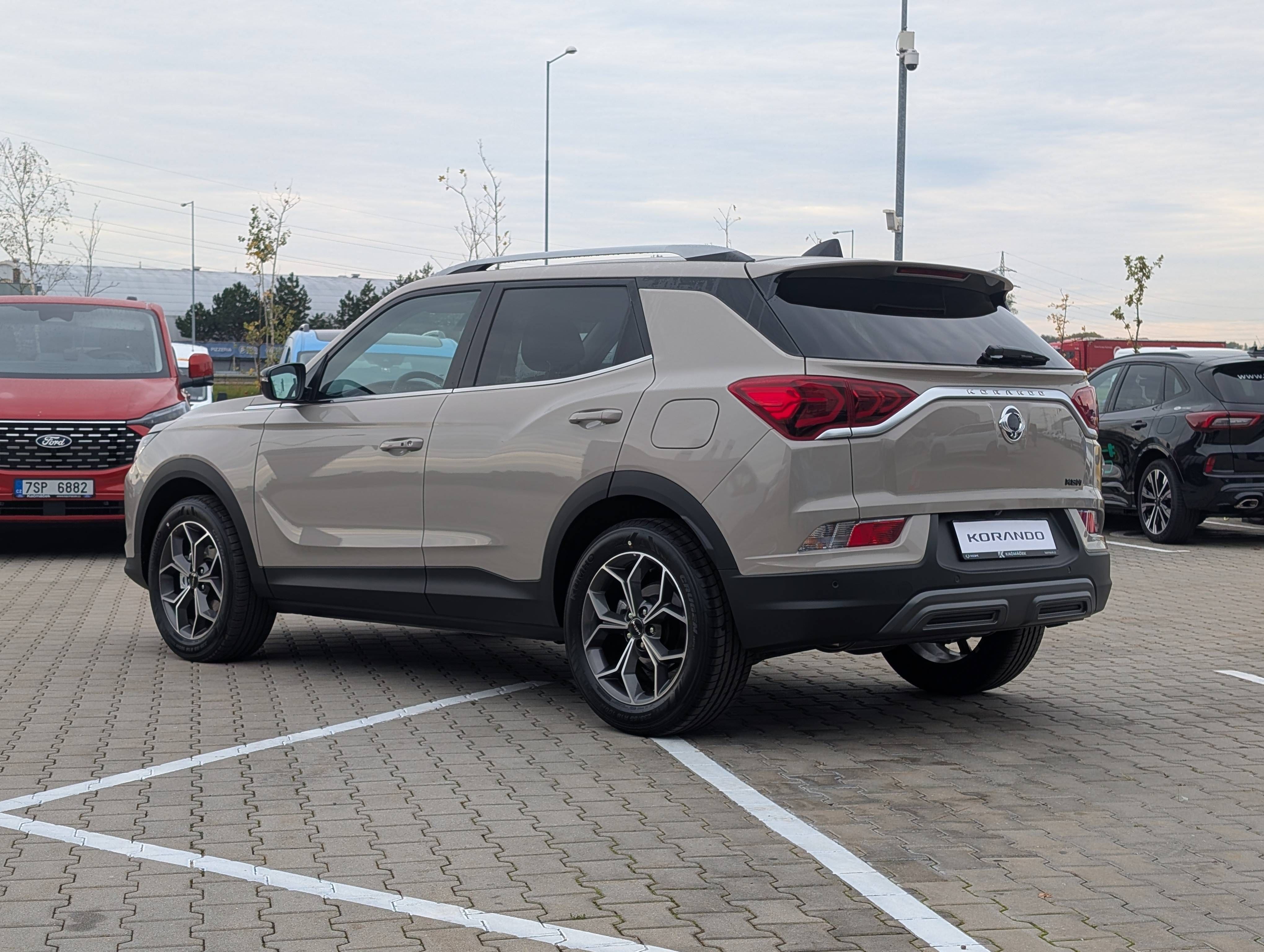 KGM Korando - fotka 3