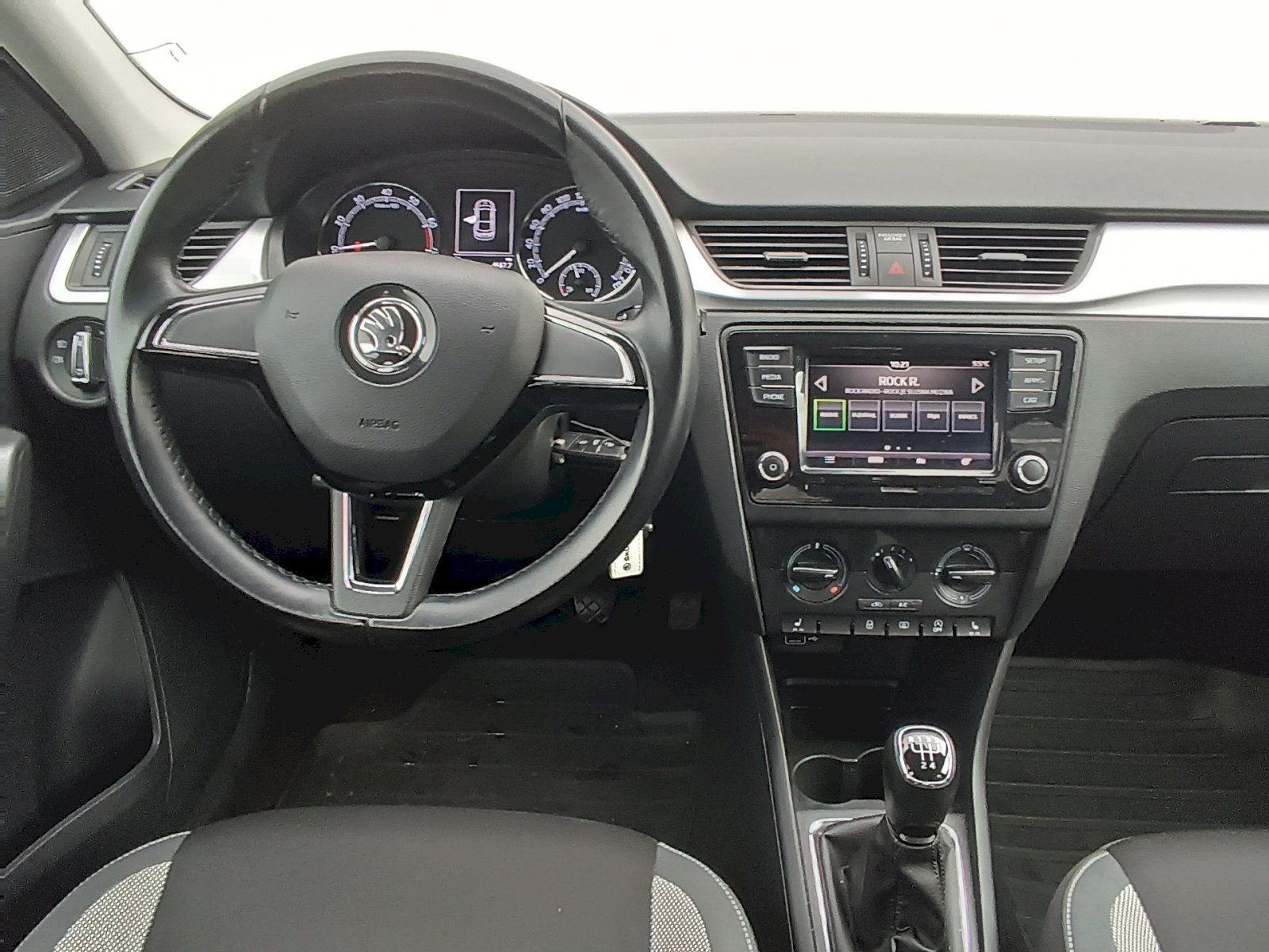 Škoda Rapid, Amb. 1,0TSi/70kw - fotka 5