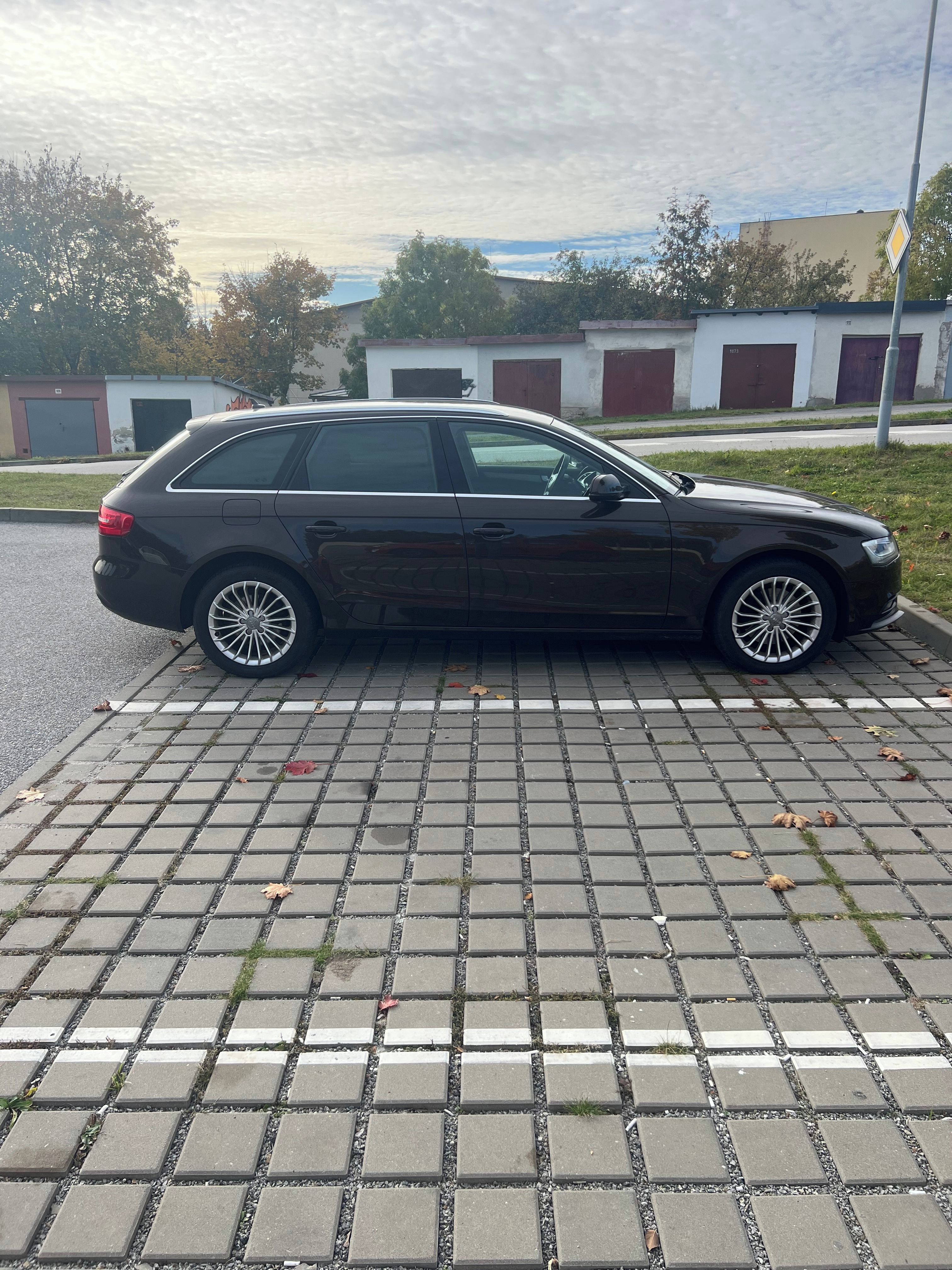 Audi A4 Avant, Audi A4 B8,5 Avant - fotka 4