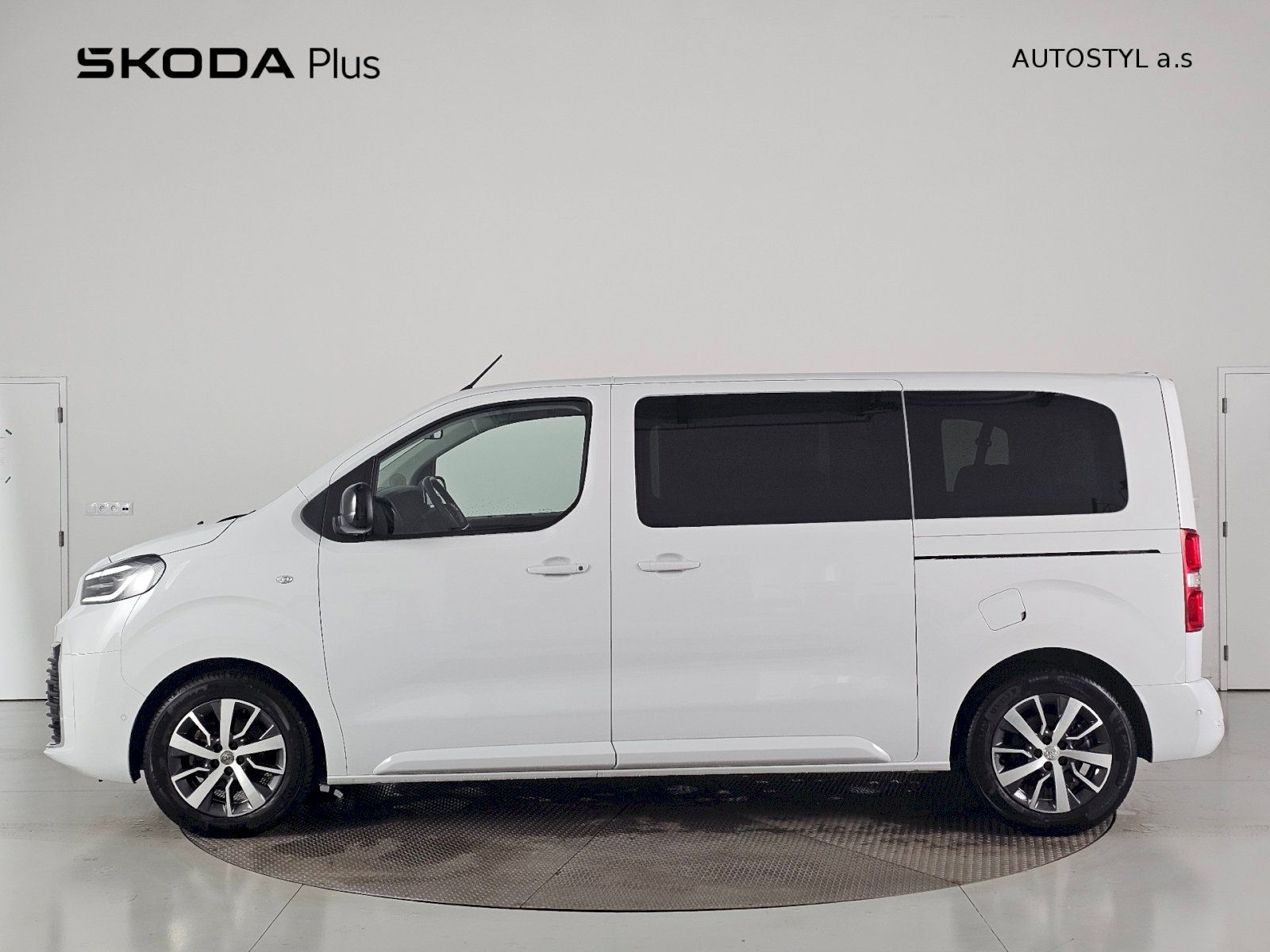Toyota Proace Verso, 2.0D 106kW FAMILY WEBASTO 8S - fotka 3