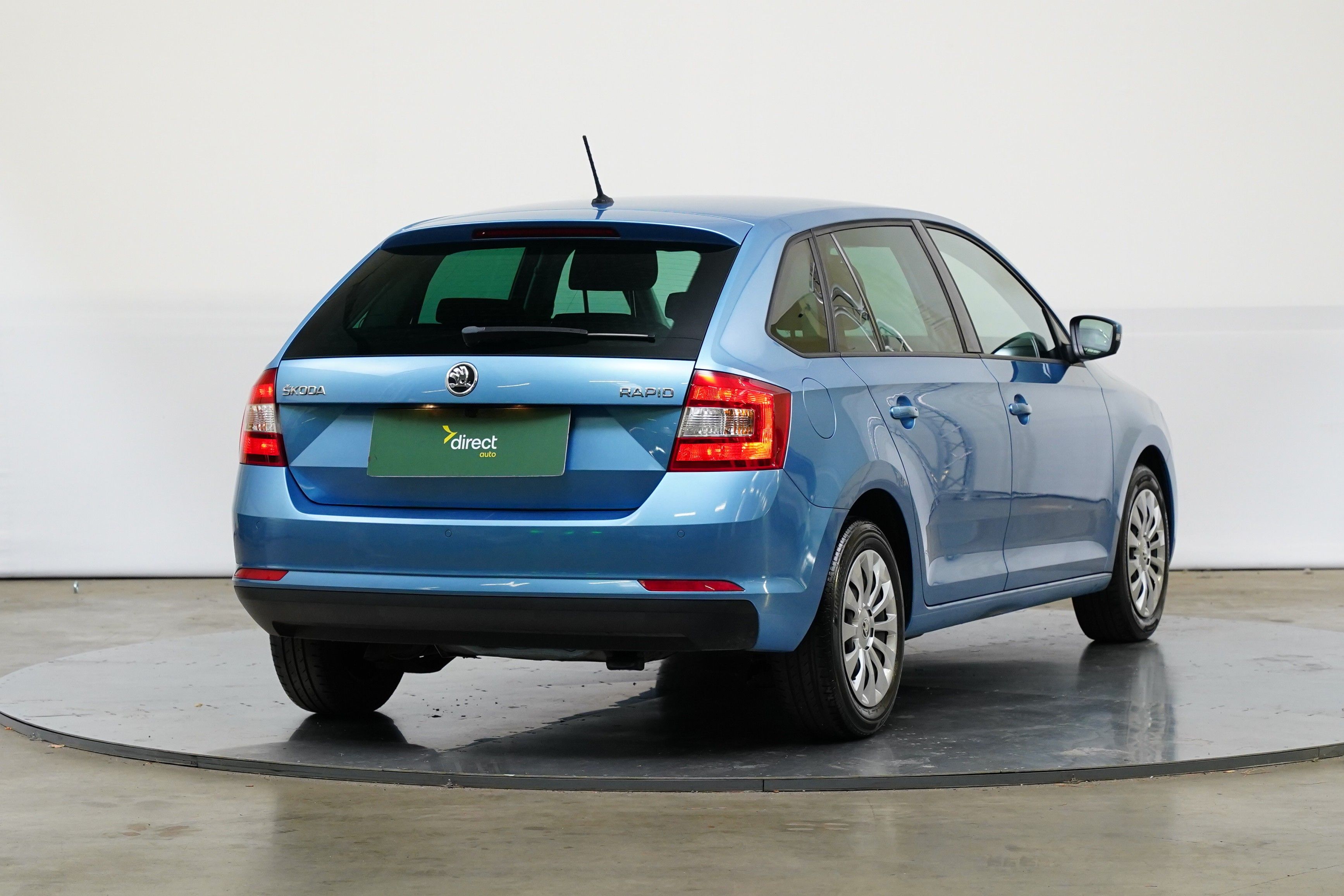 Škoda Rapid, 1.4 TDI 66 kW Ambition - fotka 2