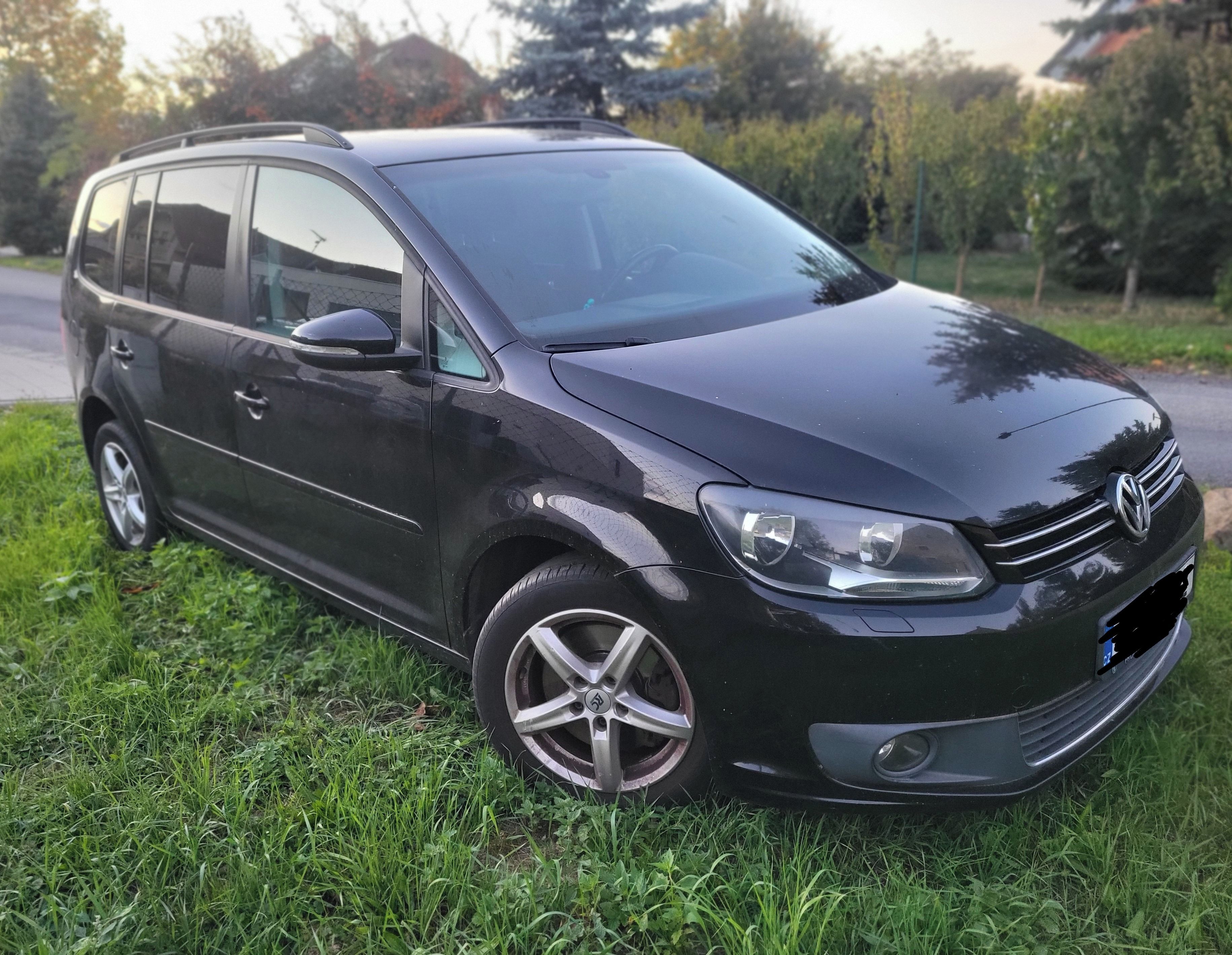 Volkswagen Touran, 2,0 TDi - fotka 2