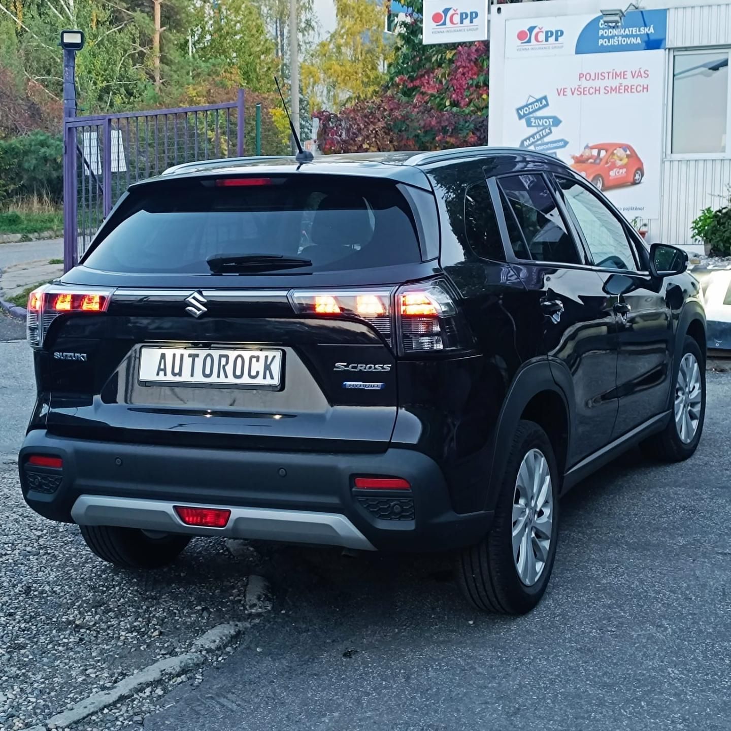 Suzuki S-Cross, 1.4/95kW,4x4,COMFORT, 52.000KM - fotka 5