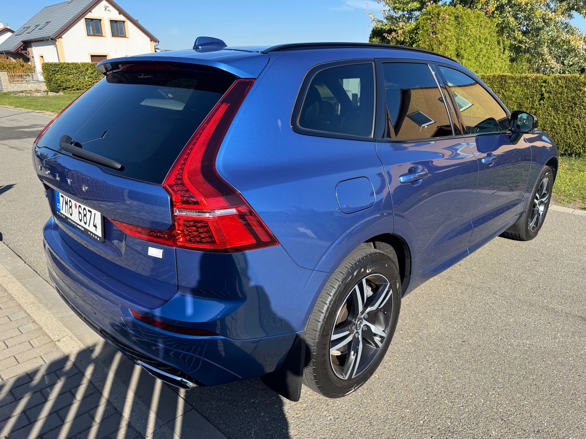 Volvo XC60, T8 AWD R-DESIGN záruka 12/2027 - fotka 4