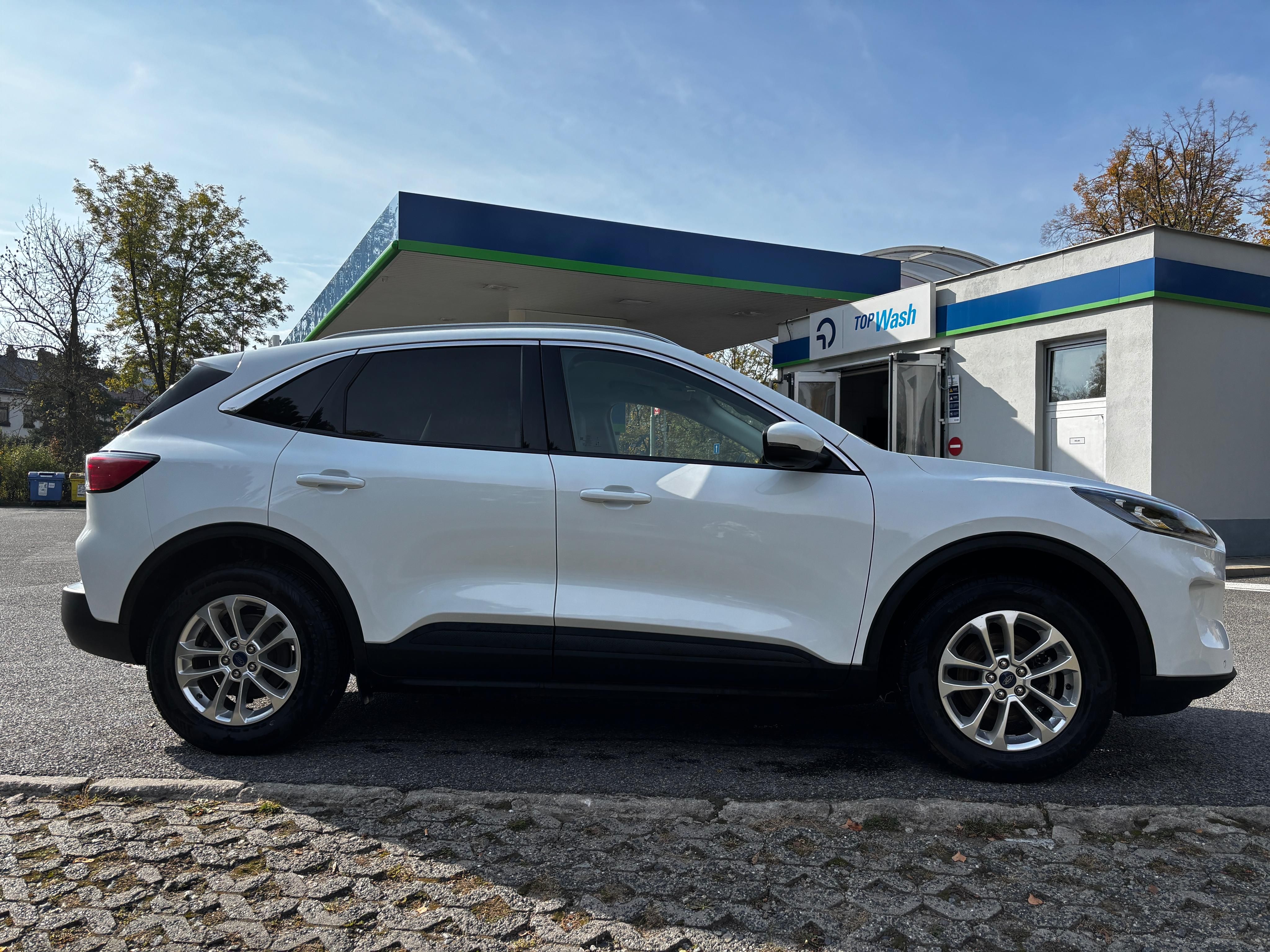 Ford Kuga, 2.5PHEV TITAN.X ORIG.TAŽNÉ - fotka 6