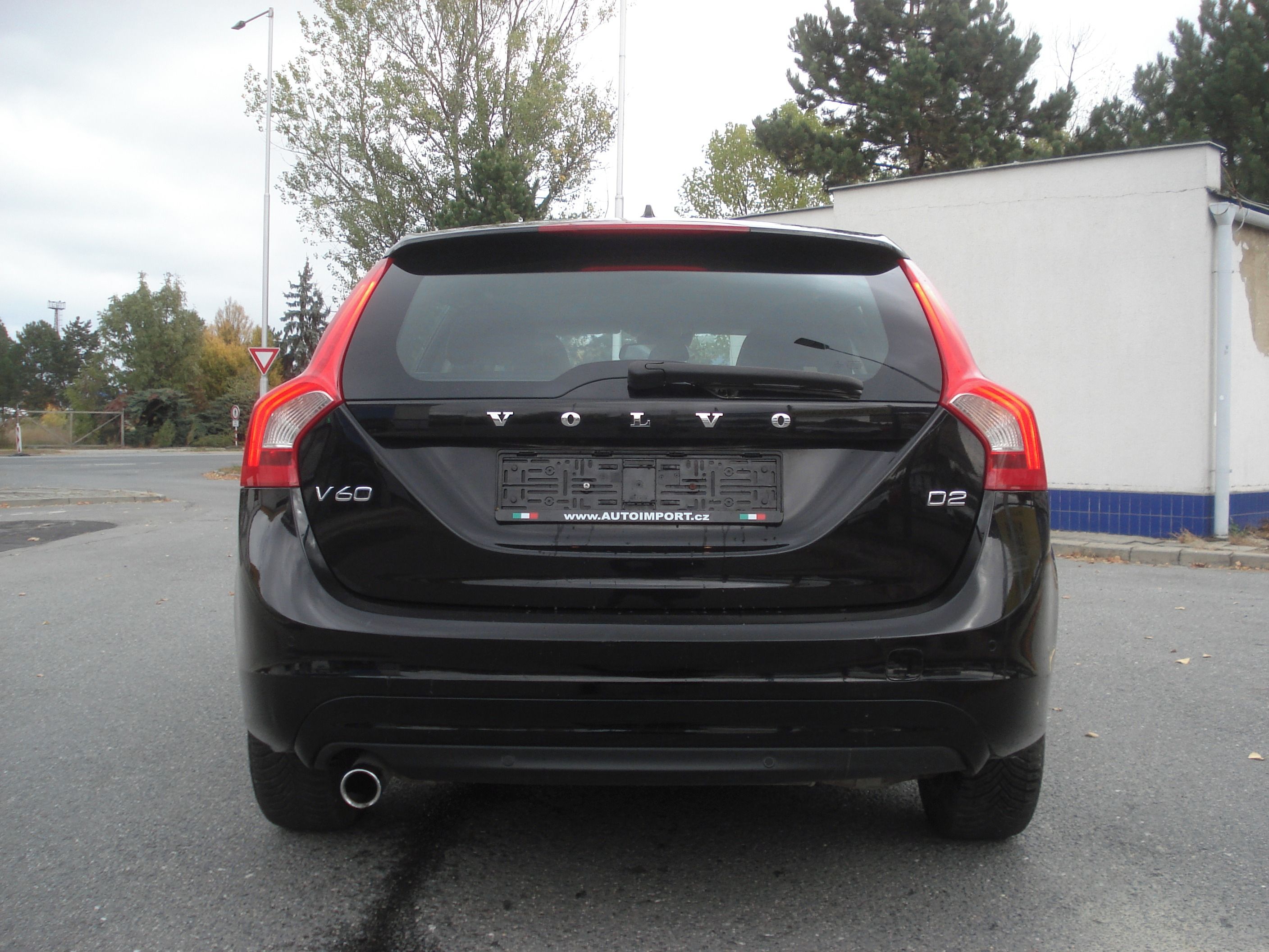 Volvo V60, D2 NAVI MANUÁL - fotka 4