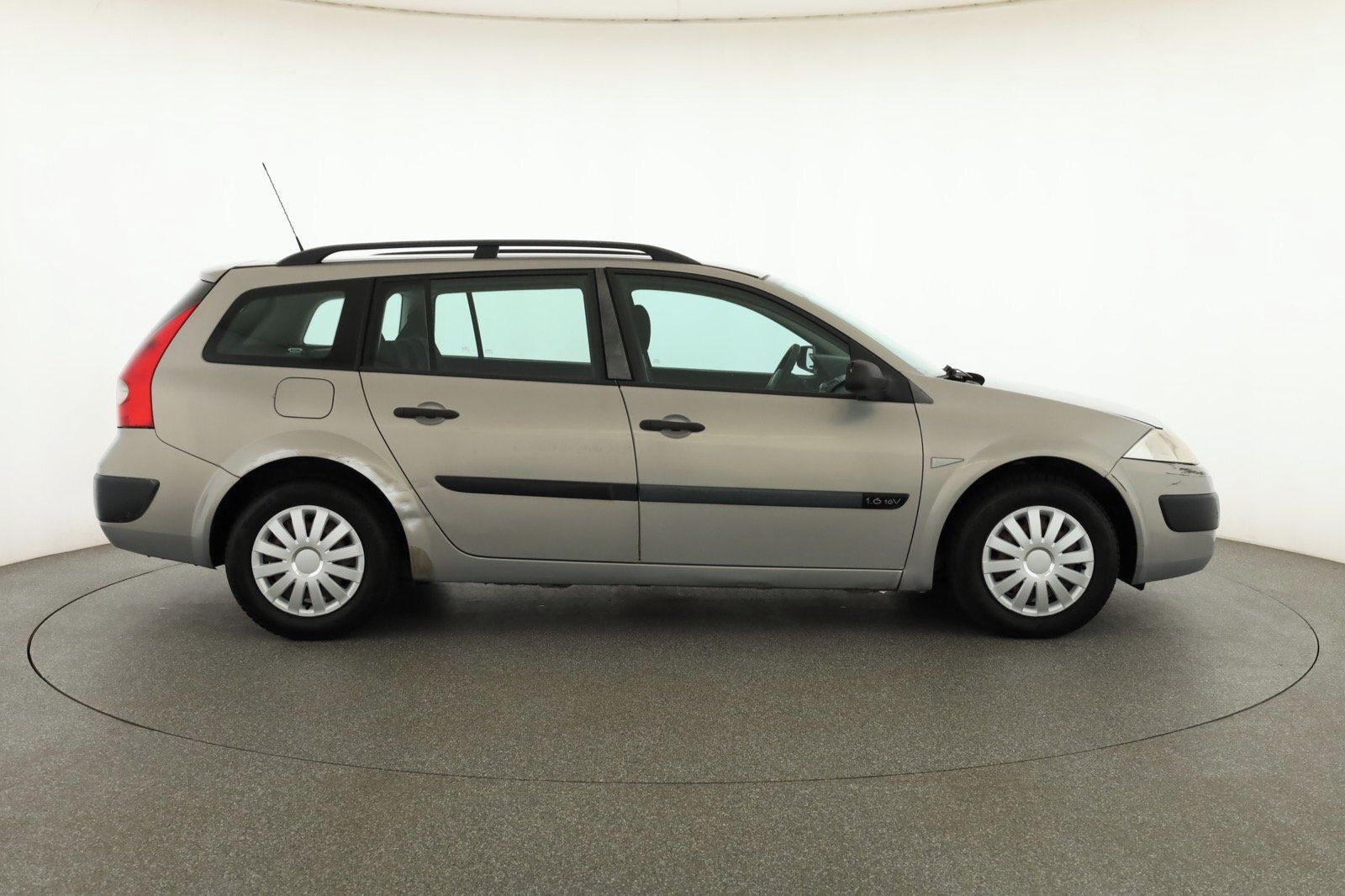 Renault Mégane, 1.6 16V , po STK, Klima - fotka 6