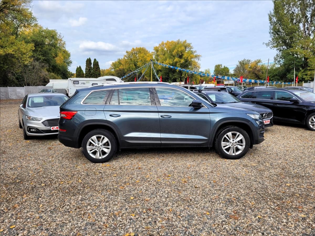 Škoda Kodiaq, 1,5 tsi,navi,výhřev,Panorama - fotka 4