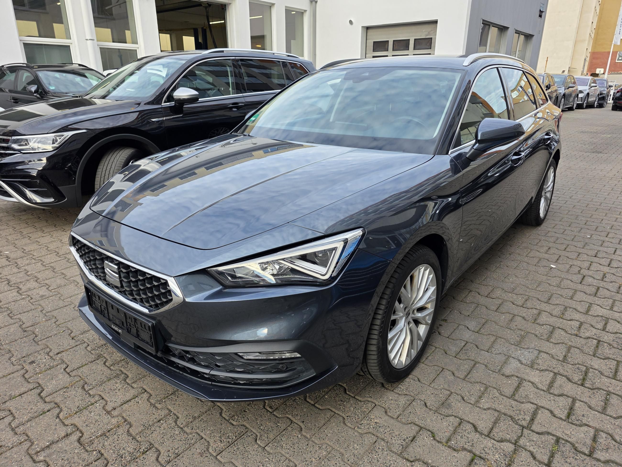 Seat Leon, TDI 110kW DSG Webasto / Tažné - fotka 2