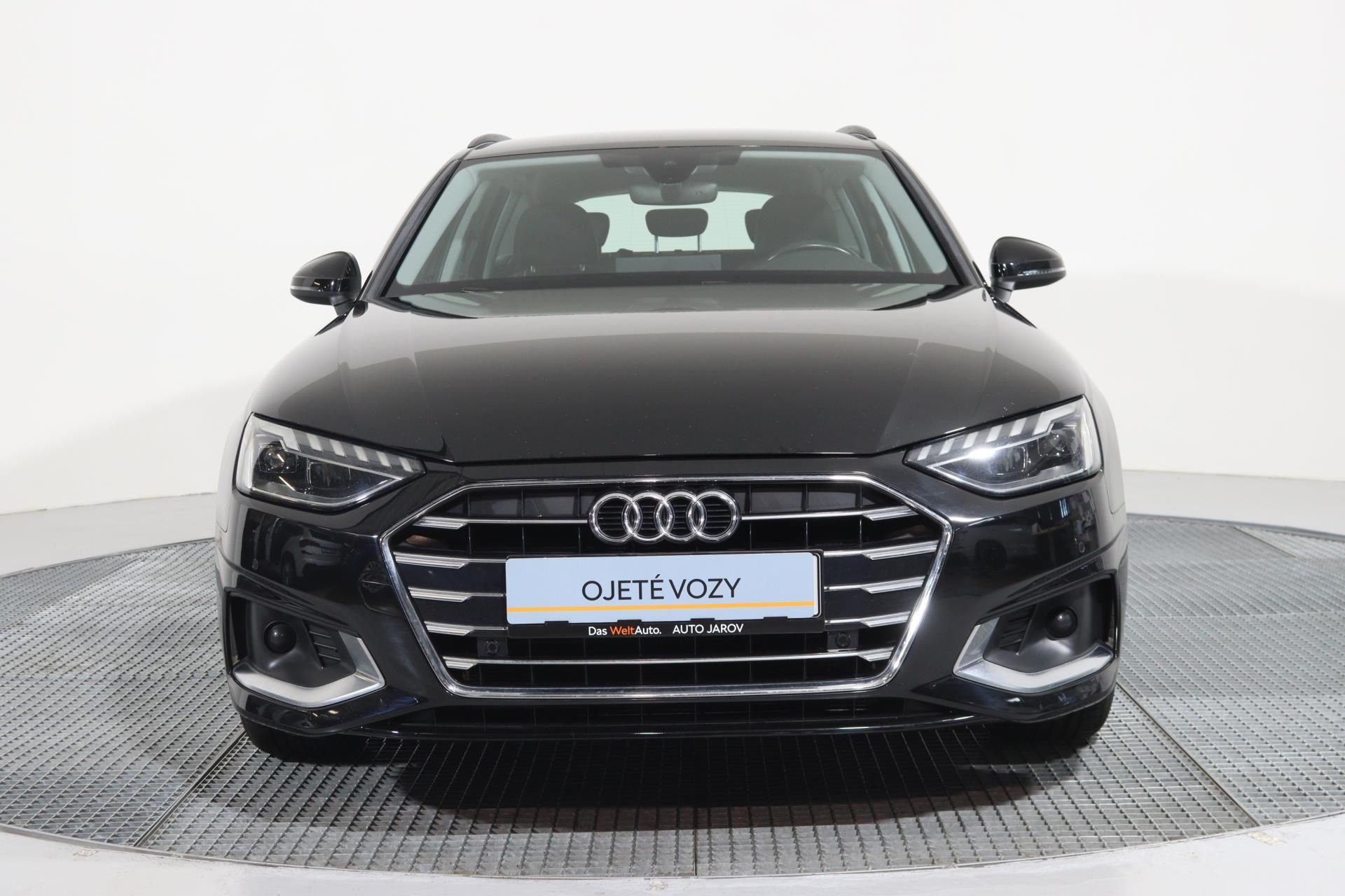 Audi A4, AVANT ADVANCED 30 TDI 100 KW - fotka 4