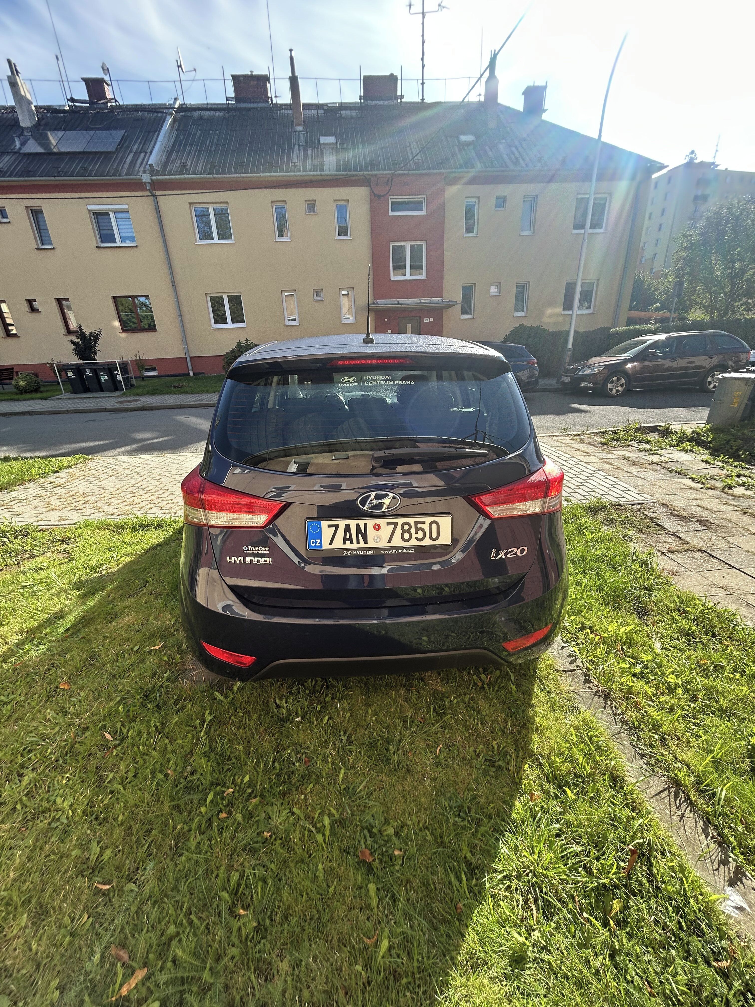 Hyundai ix20, 1.6 CVVT (92 kW) servis knížka - fotka 6