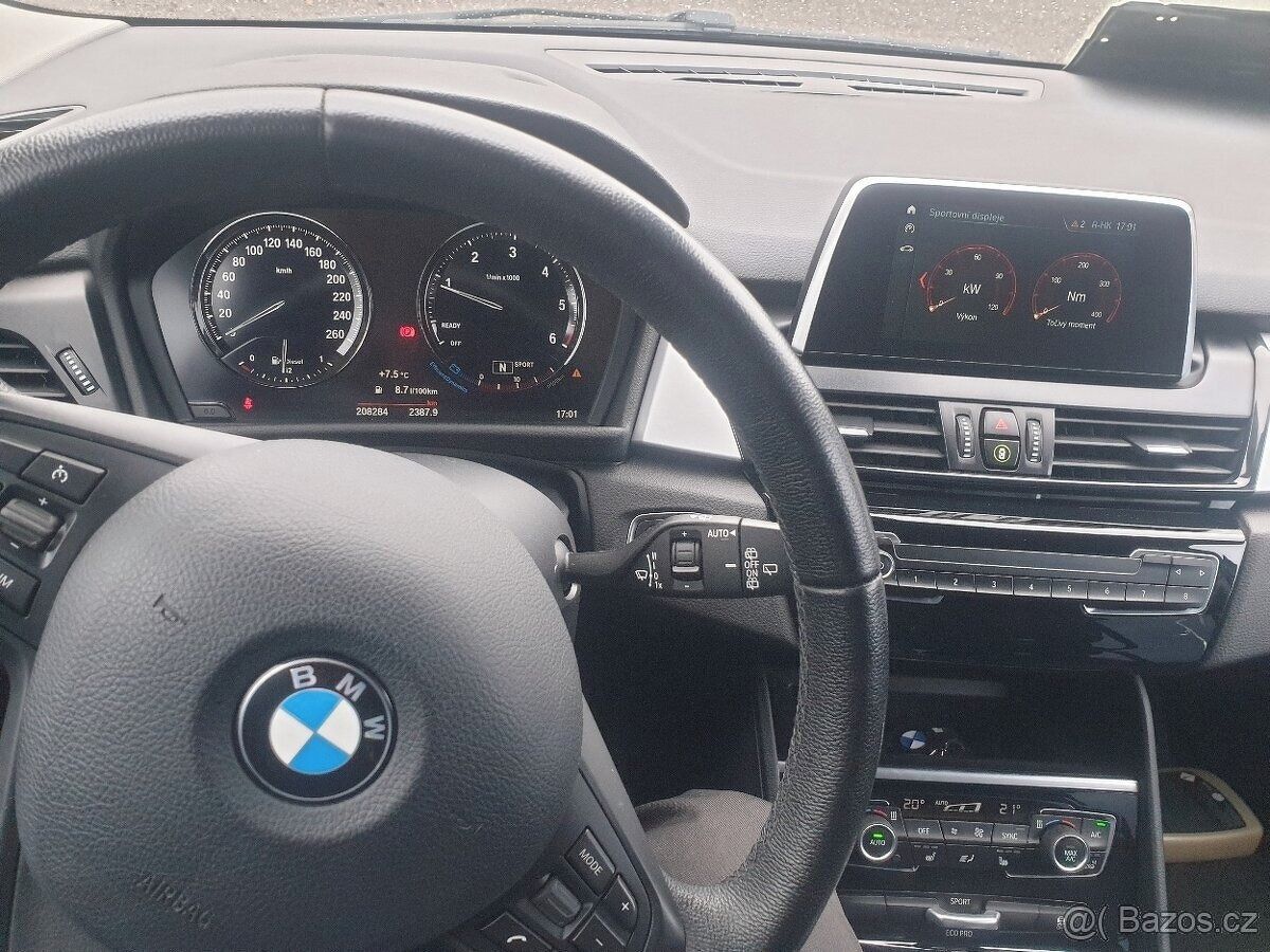 BMW Řada 2, 220D Gran Tourer 2.0D  F46 - fotka 4