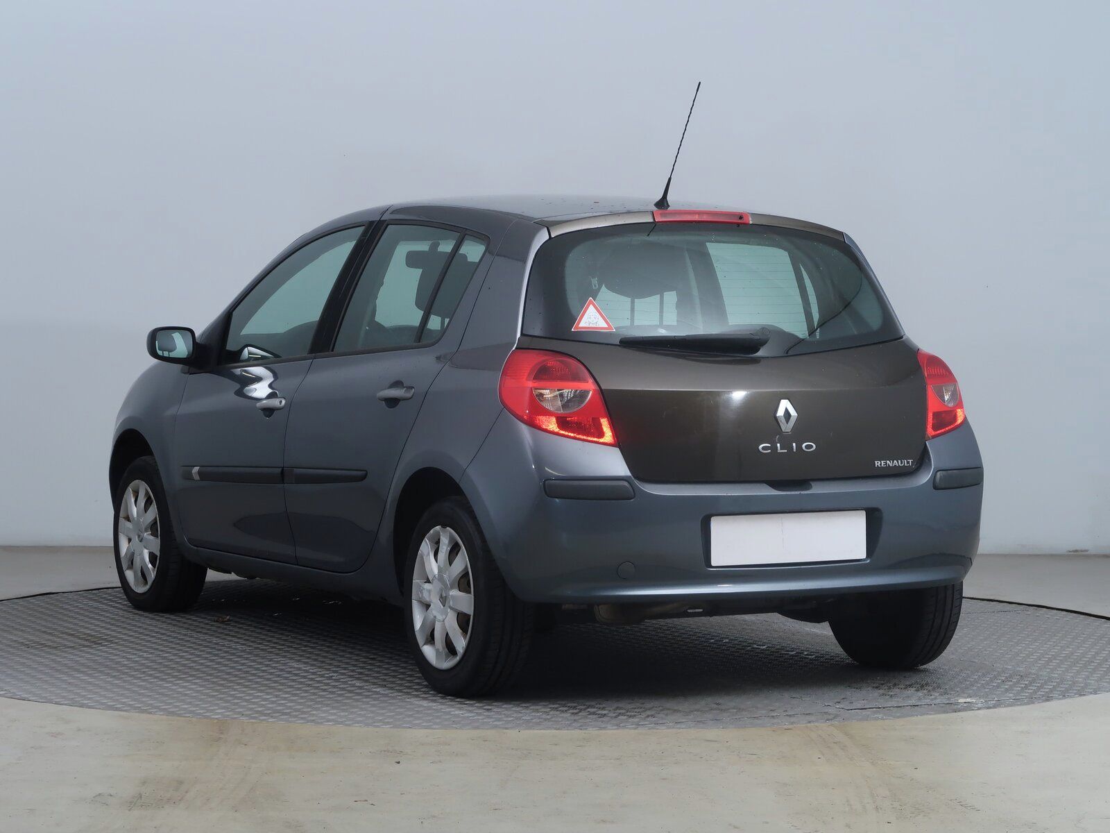 Renault Clio, 1.2 16V , po STK - fotka 4