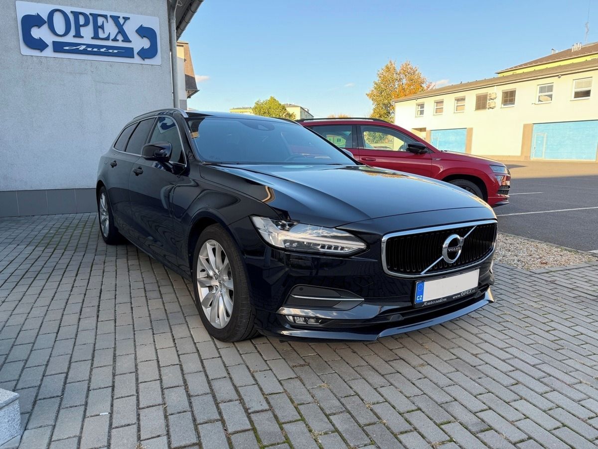 Volvo V90, D4 BLIS*ACC*Keyless*kamera - fotka 3