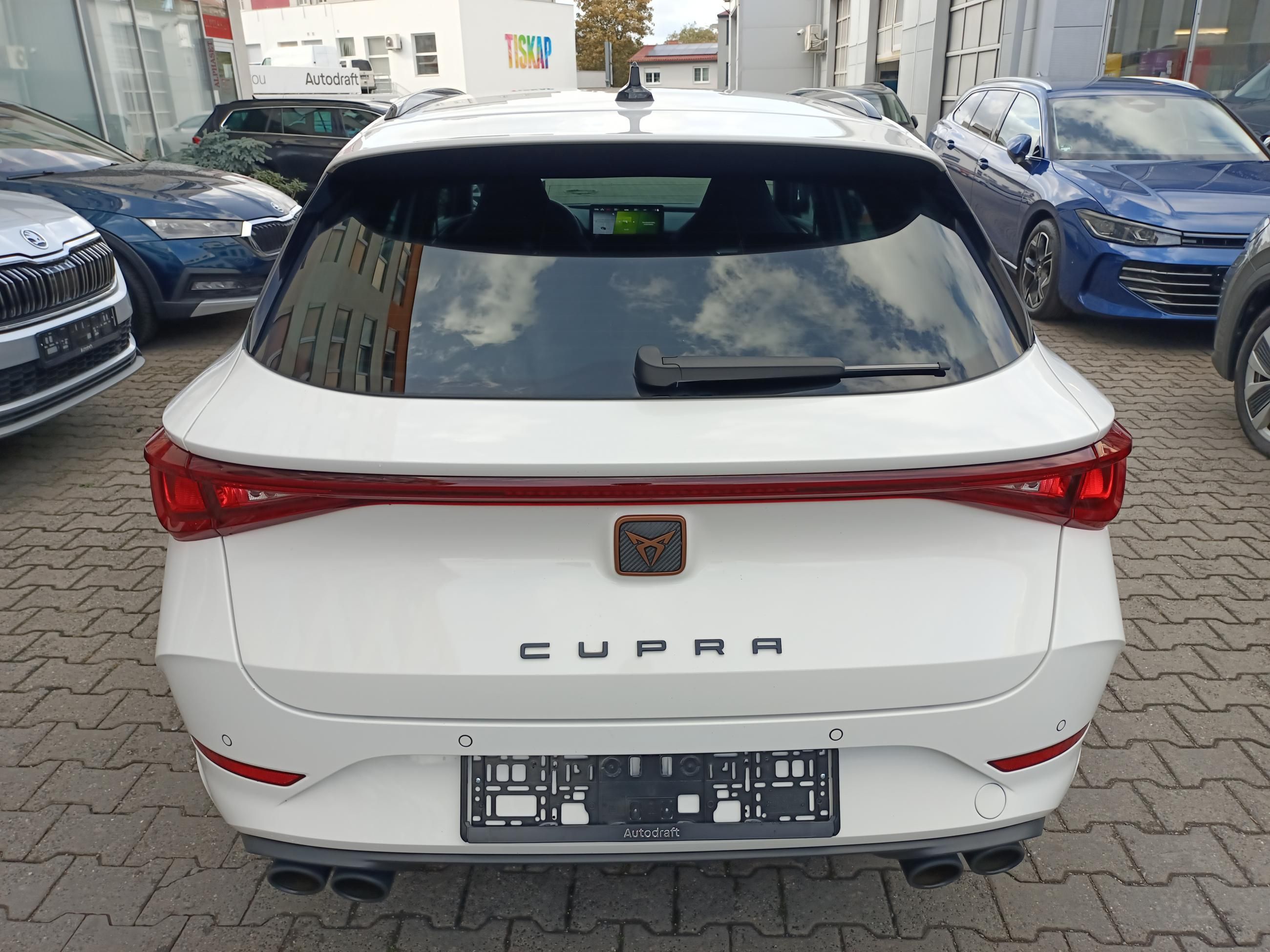 Cupra Leon, SP VZ 2.0 TSI 228kW 4x4 DSG - fotka 5