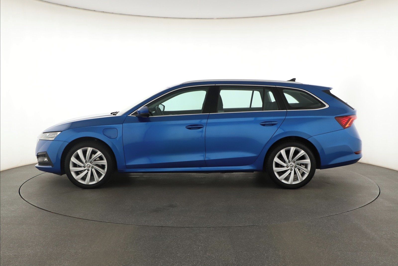 Škoda Octavia, 1.4 TSI iV, Style, Automat, ČR - fotka 3