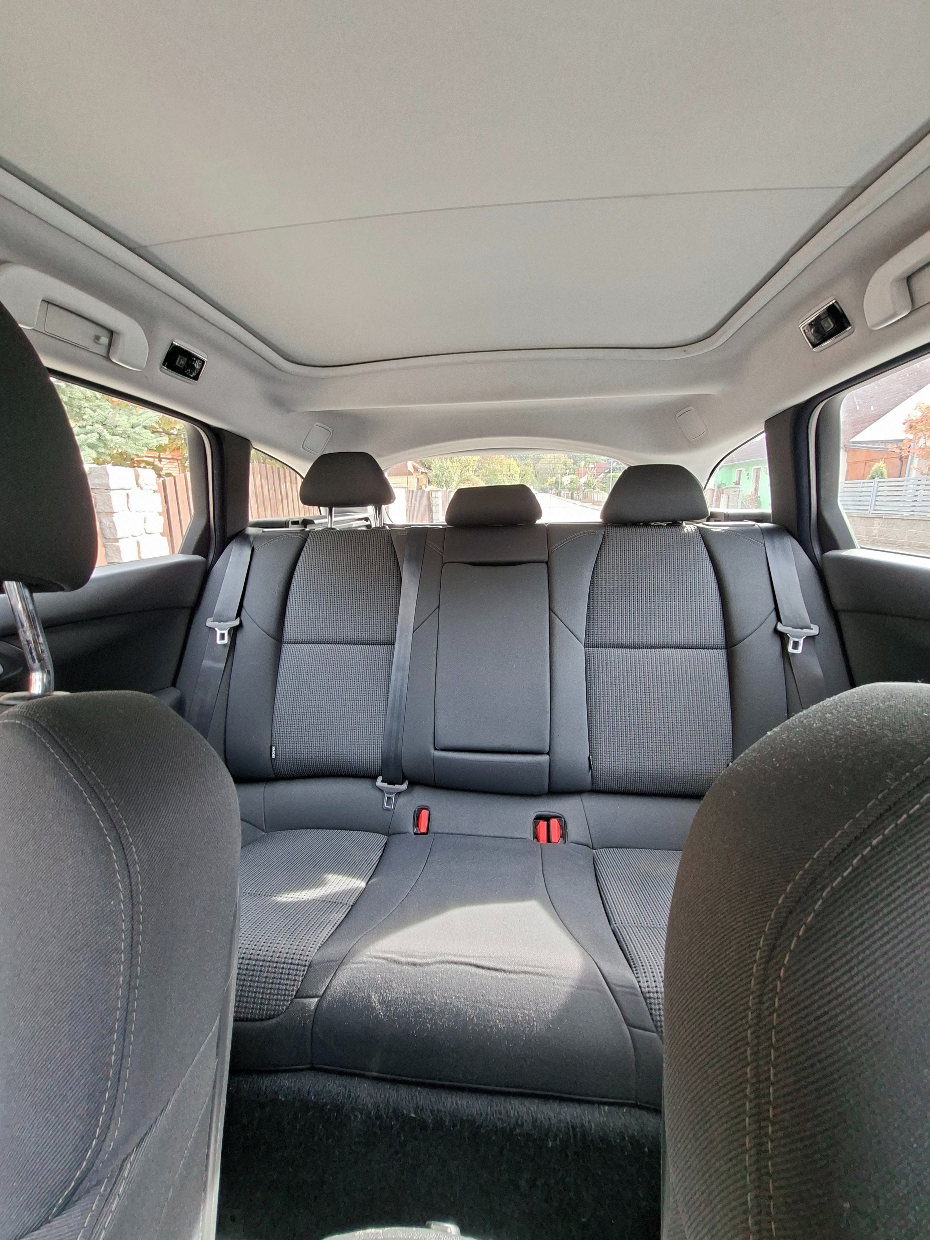 Peugeot 508, 1.6 e-HDi – panorama - fotka 6