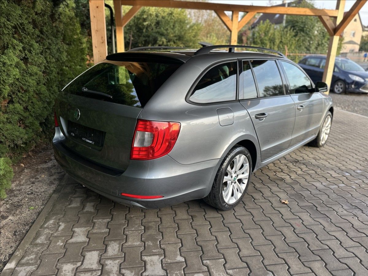 Škoda Superb, 1,4 TSi 92kW COMBI 101 tis.km - fotka 4