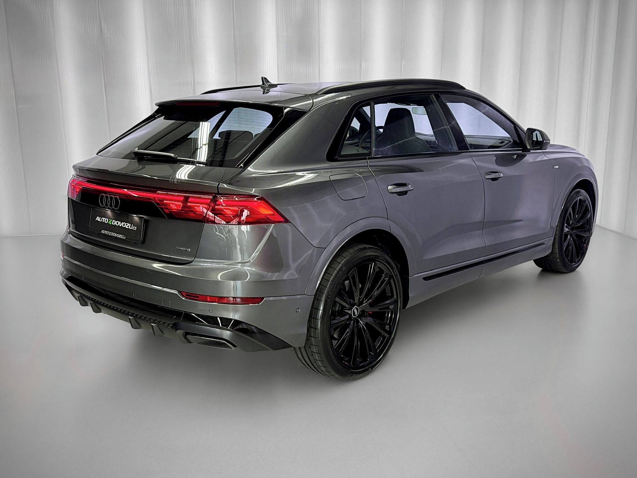 Audi Q8, 50TDI QUATTRO S-LINE, WEBASTO - fotka 6