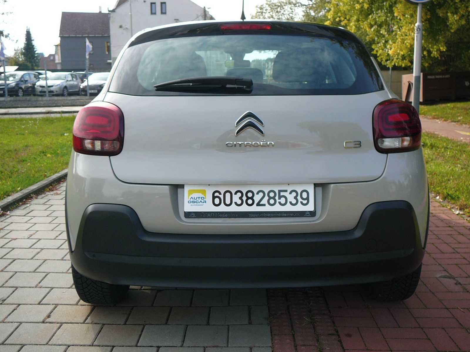 Citroën C3, 12i 81kW 1maj ČR - fotka 5