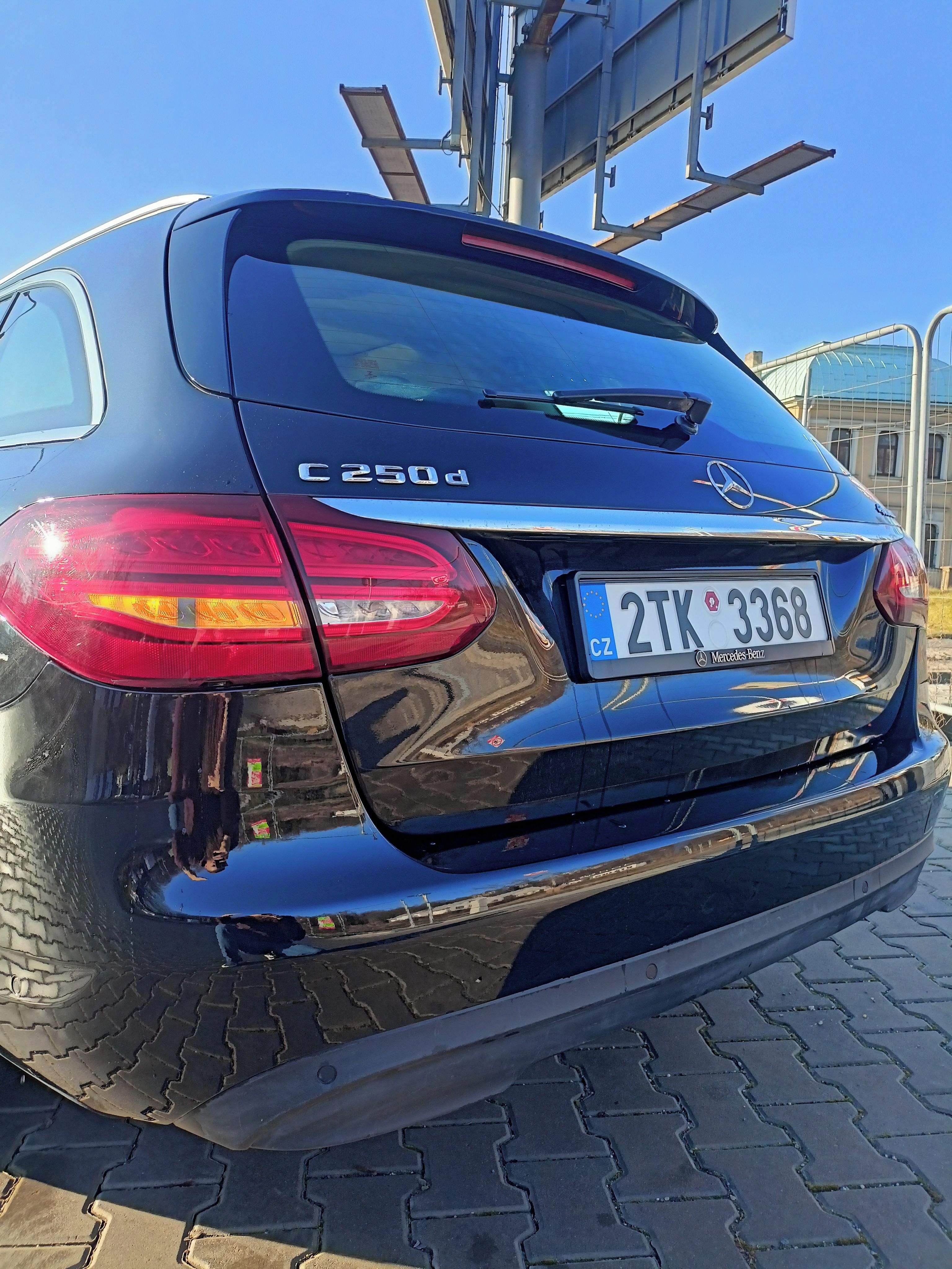 Mercedes-Benz Třídy C, 250D, 4 MATIC, Automat - fotka 5